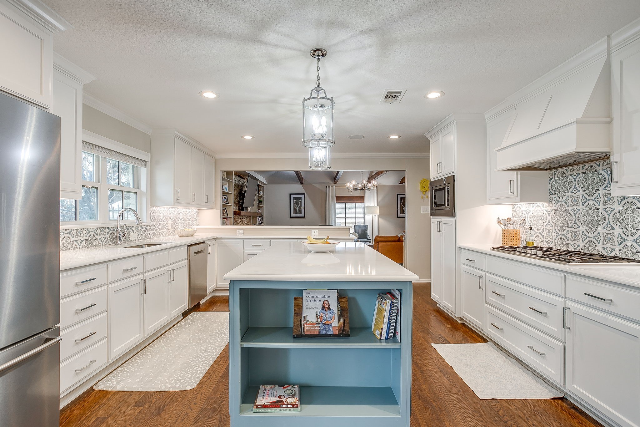 3928 Stonehenge Road