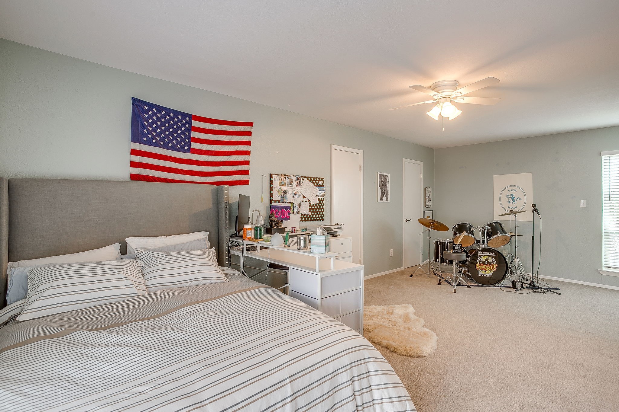 3928 Stonehenge Road