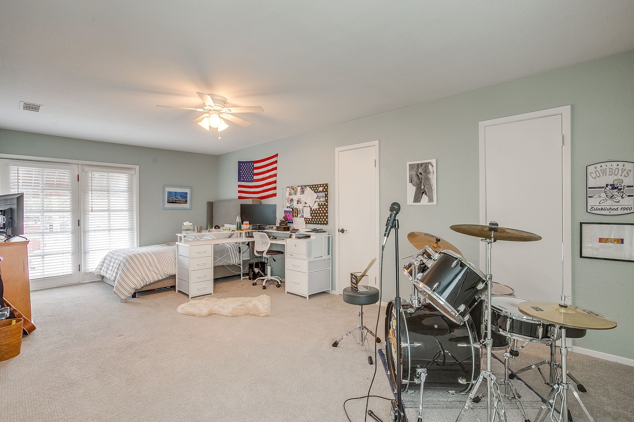 3928 Stonehenge Road