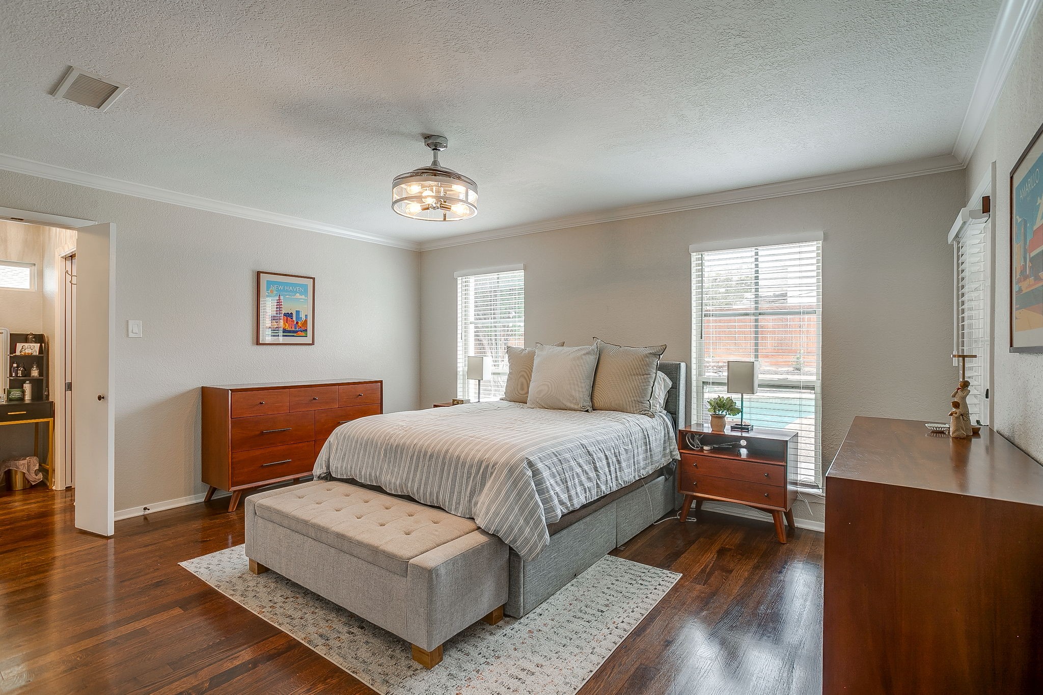 3928 Stonehenge Road