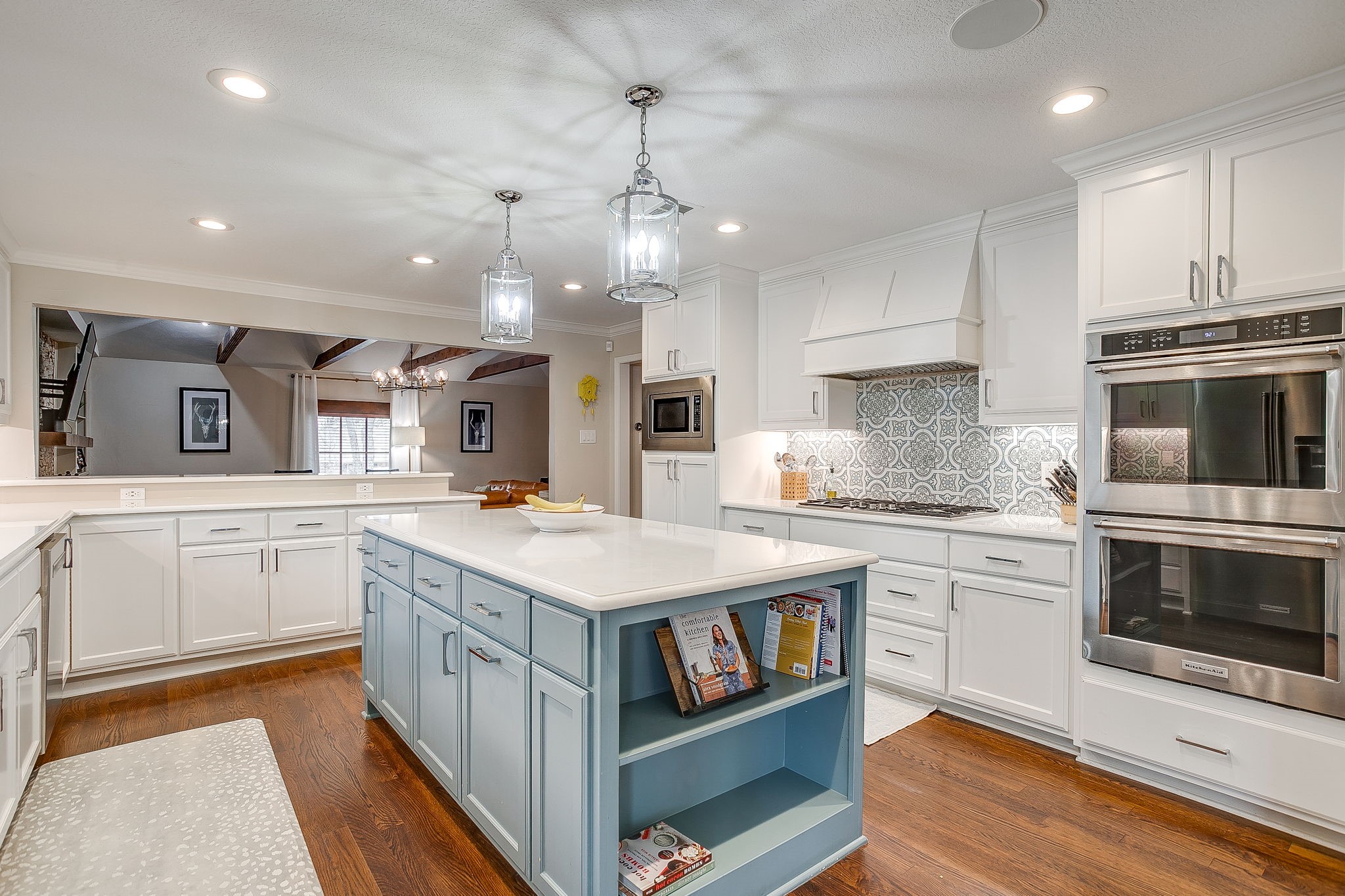 3928 Stonehenge Road