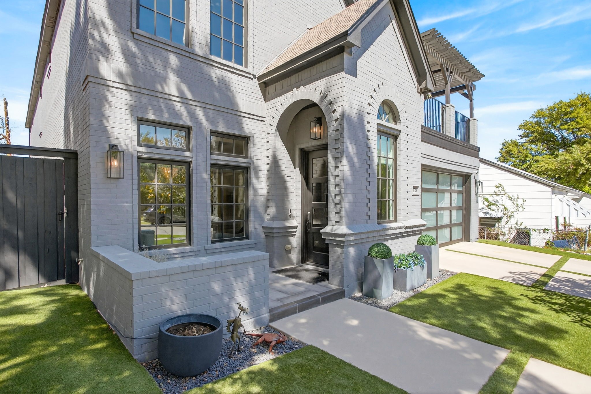 3724 W 5th Street