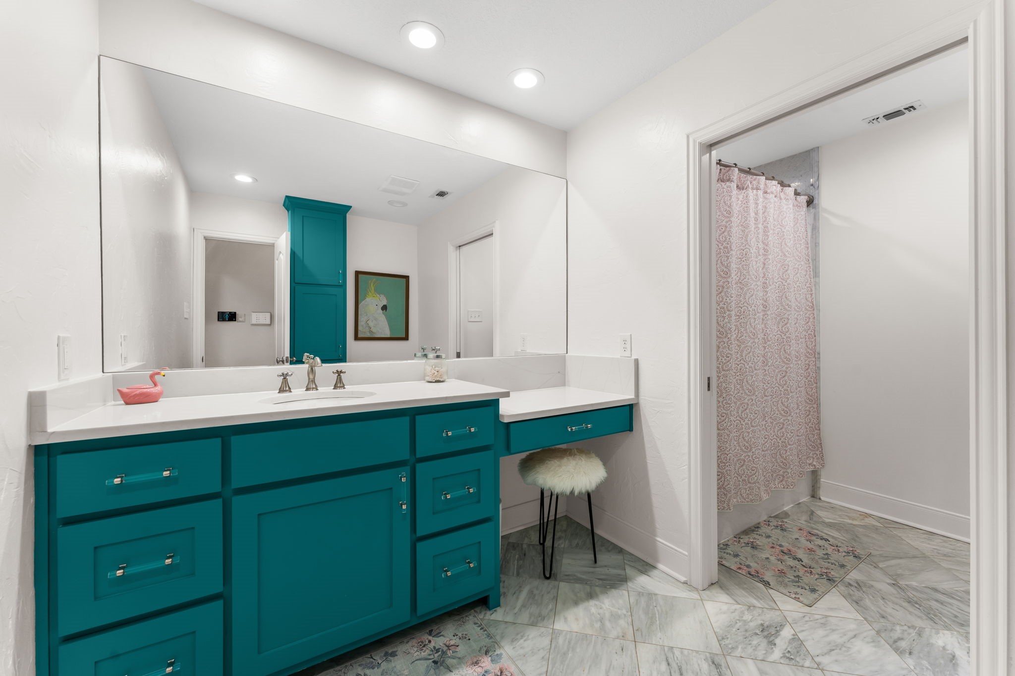 4217 Hildring Drive E