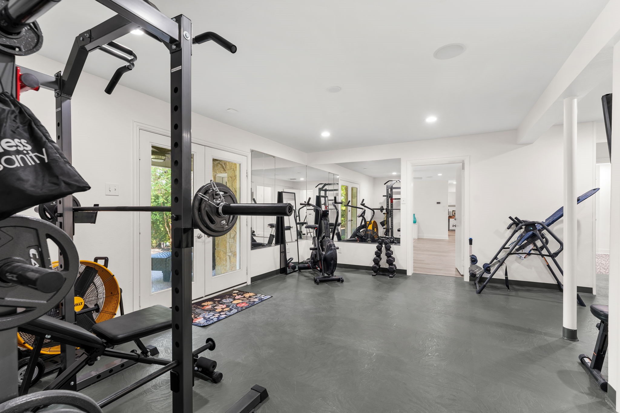 4217 Hildring Drive E