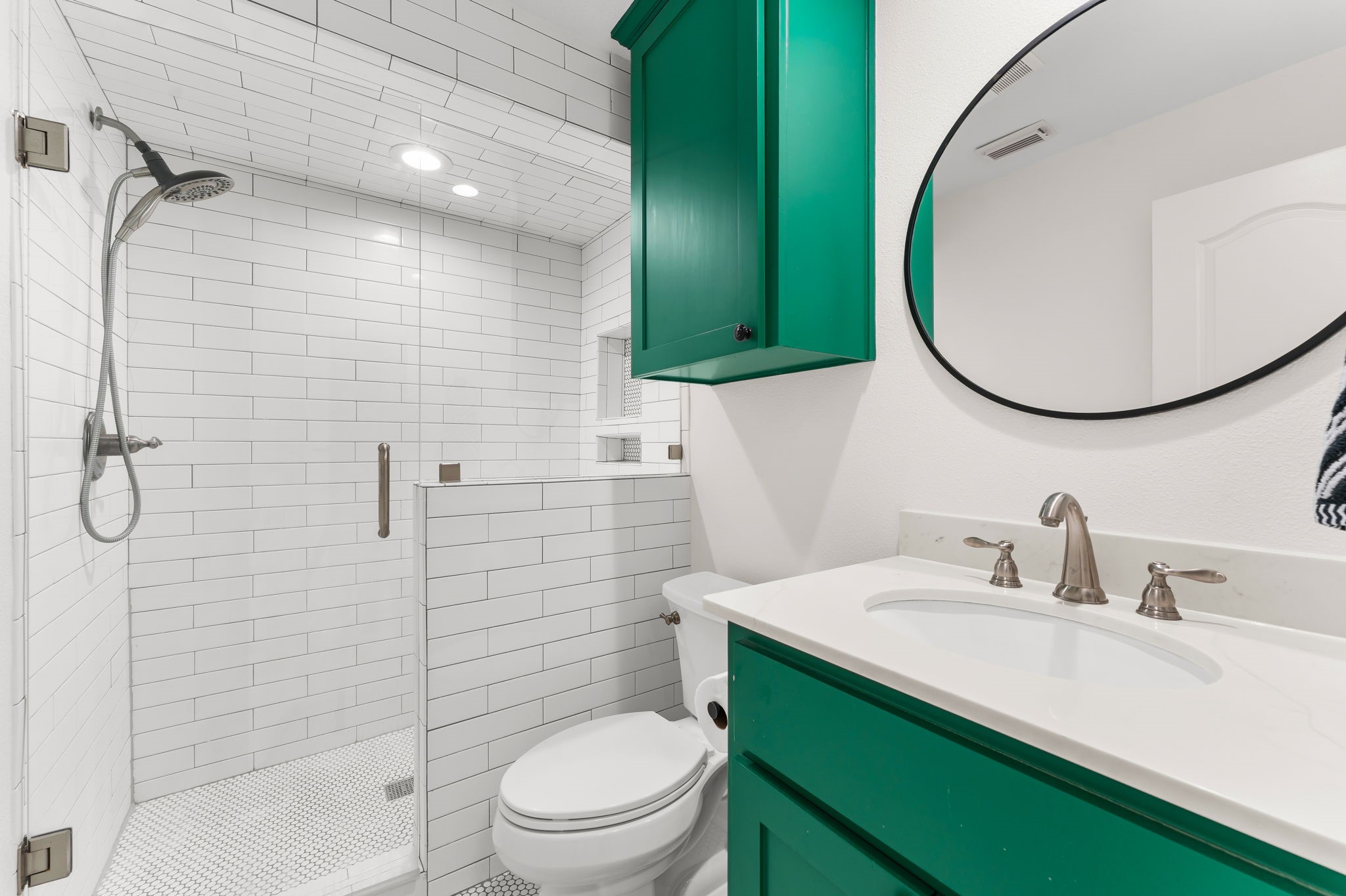 4217 Hildring Drive E