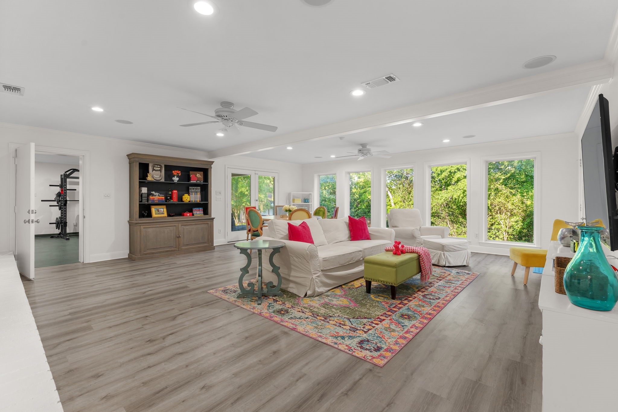 4217 Hildring Drive E