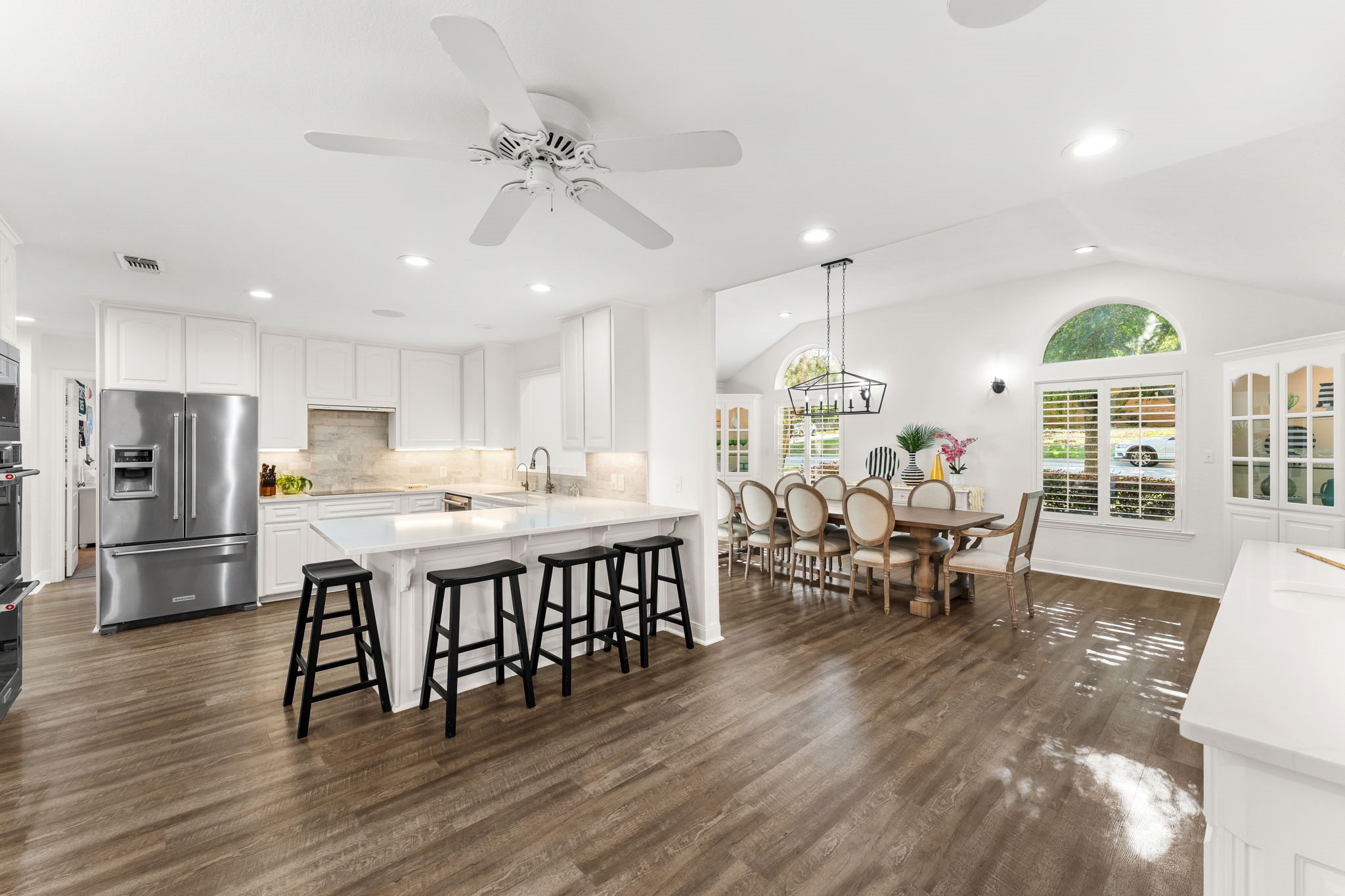 4217 Hildring Drive E