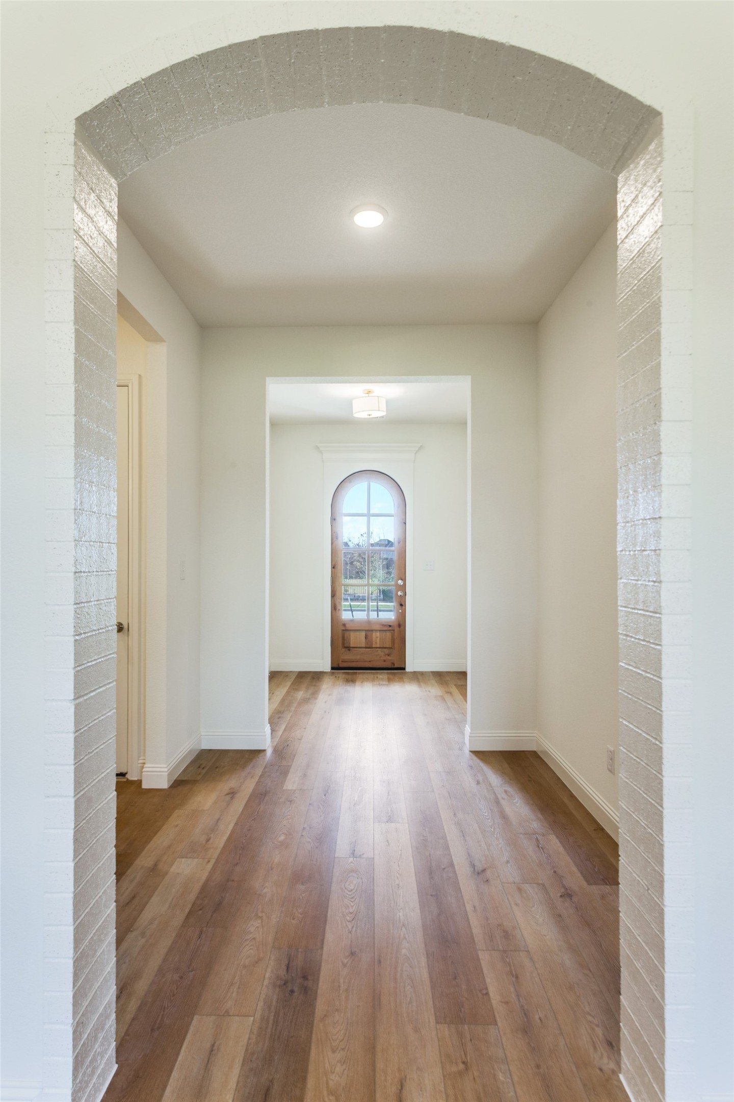 274 Observation Drive N