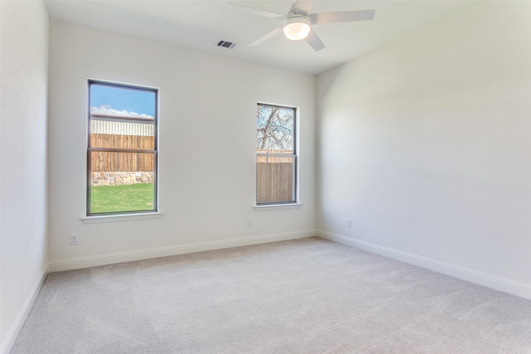 274 Observation Drive N