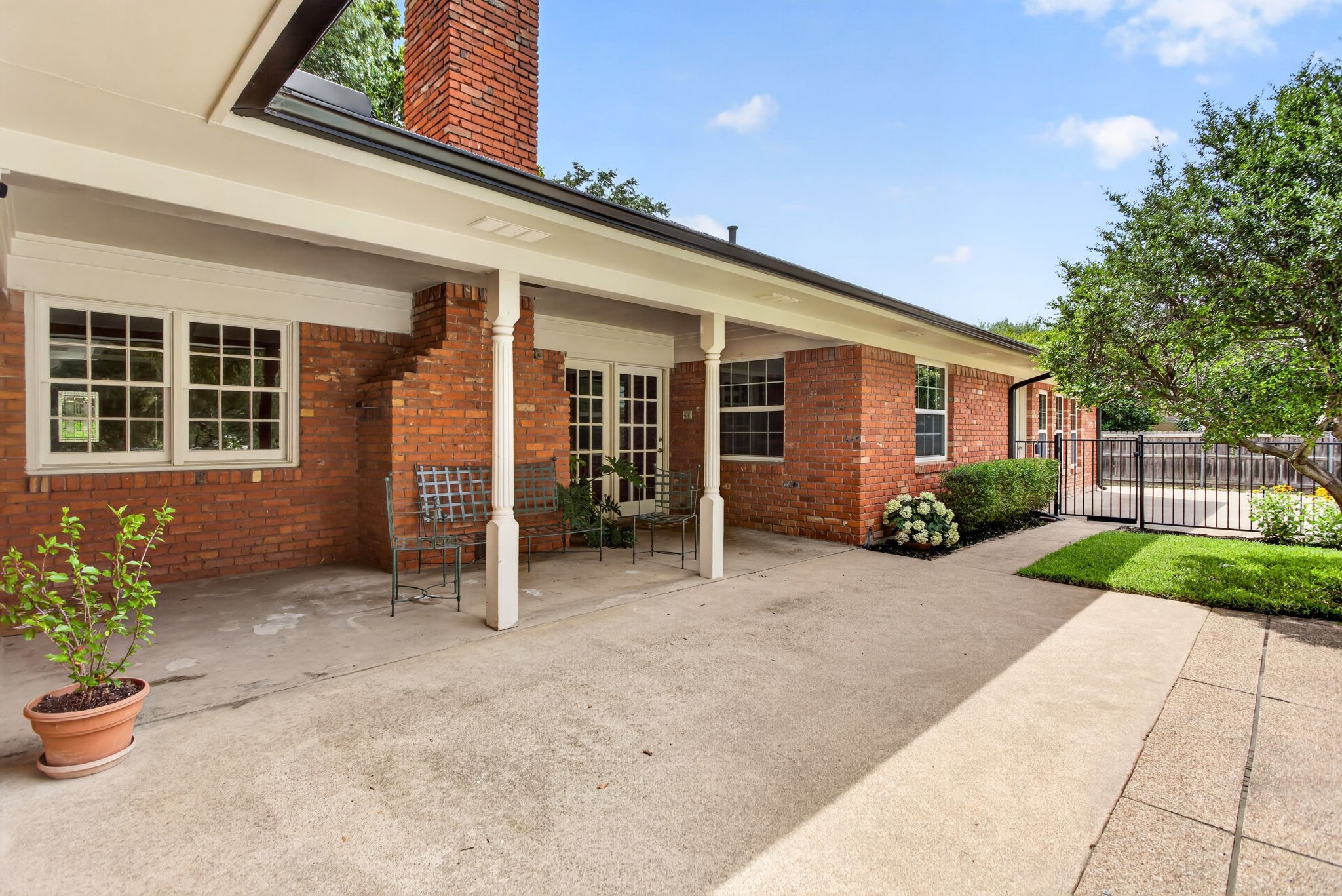 4171 Sarita Drive