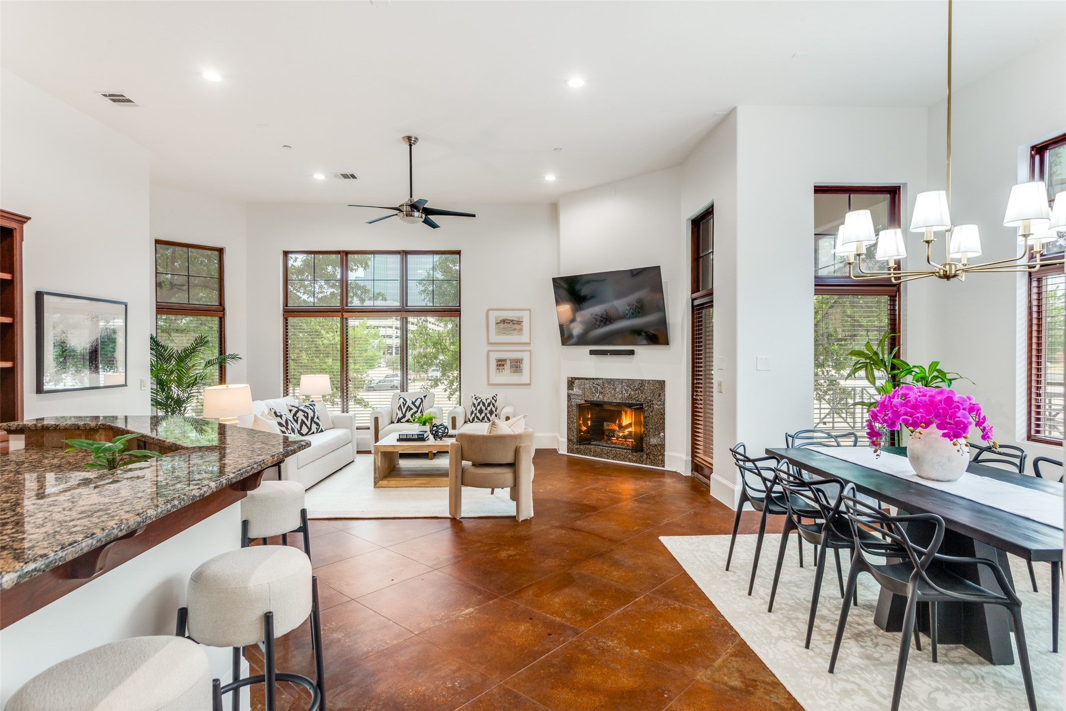 601 E 1st Street 220