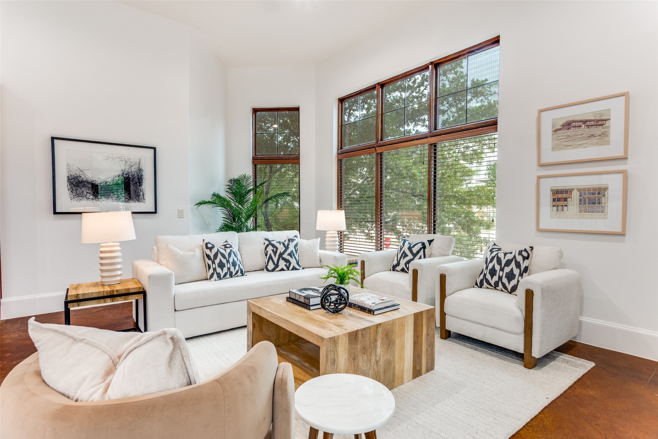 601 E 1st Street 220