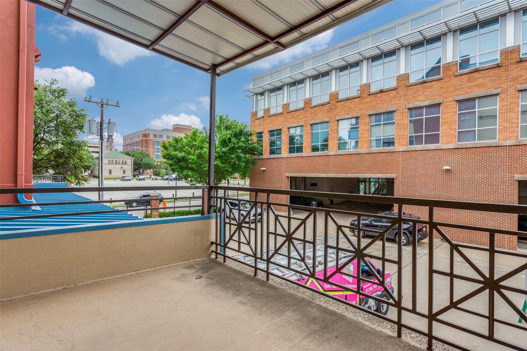 601 E 1st Street 220