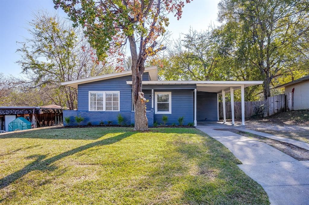 4413 Wellesley Avenue