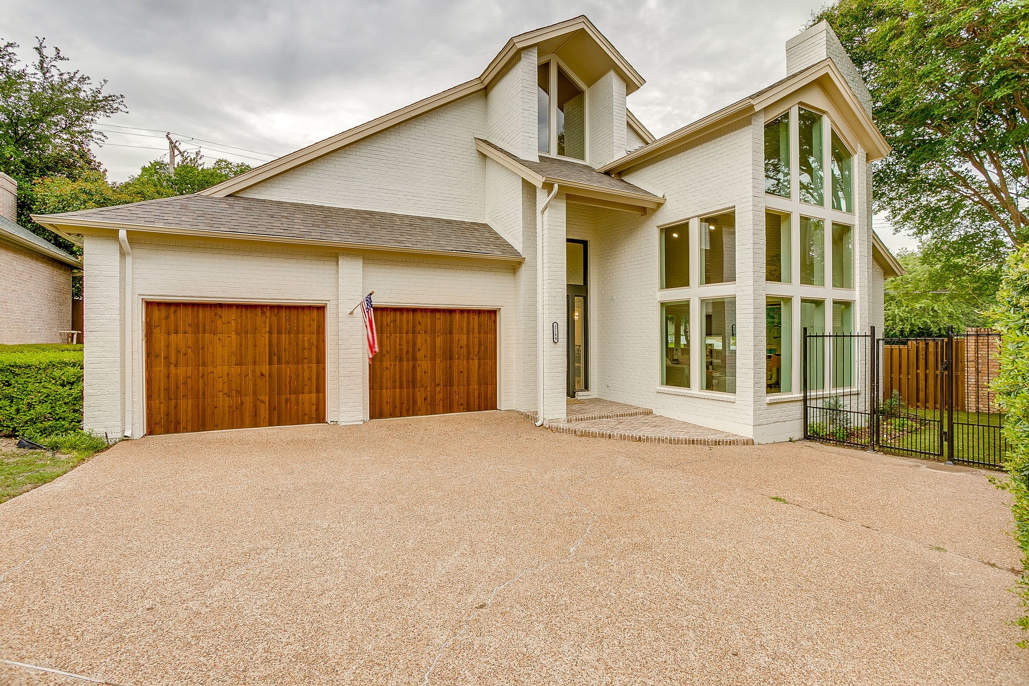 2144 Fountain Square Drive
