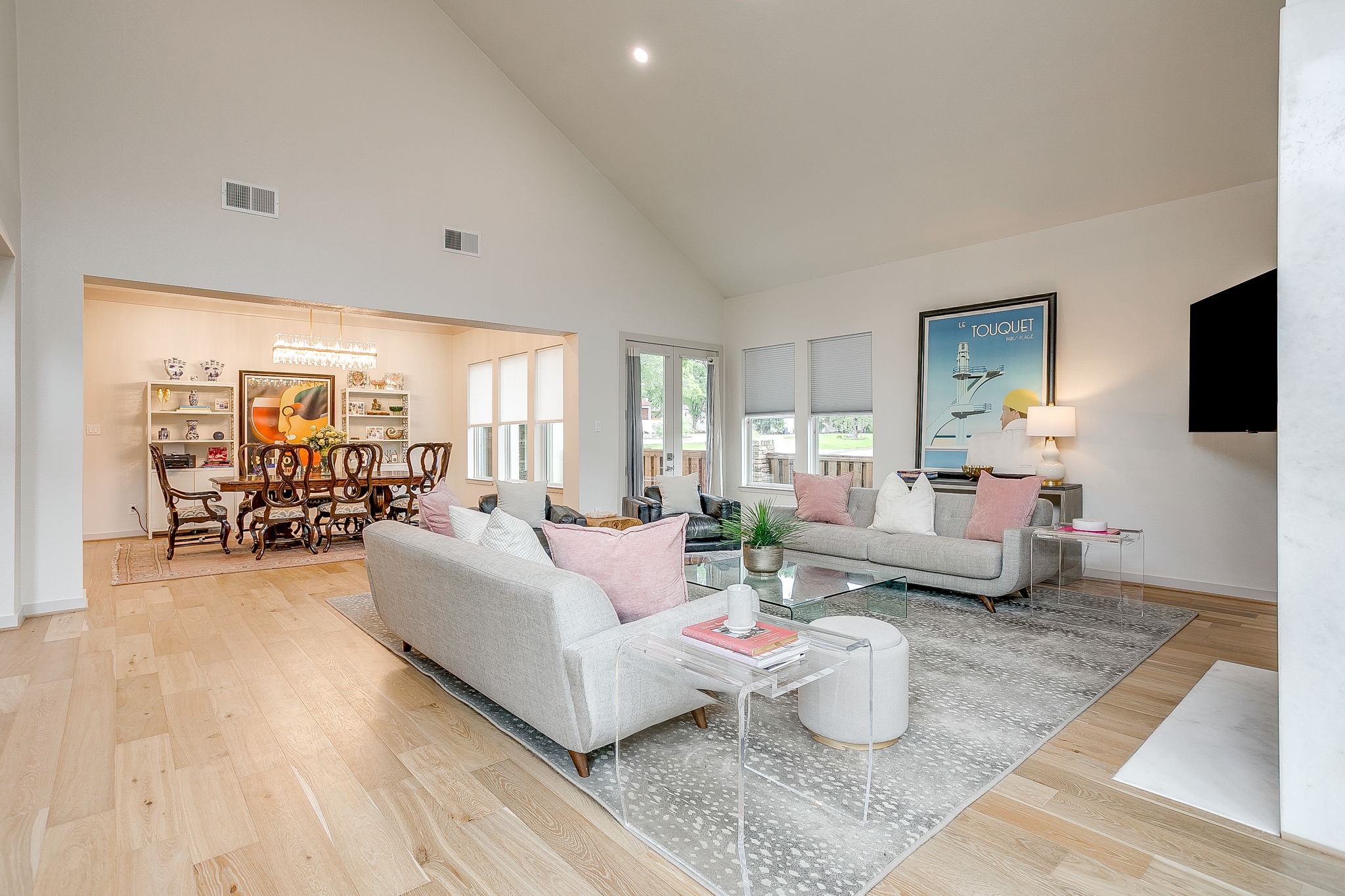 2144 Fountain Square Drive
