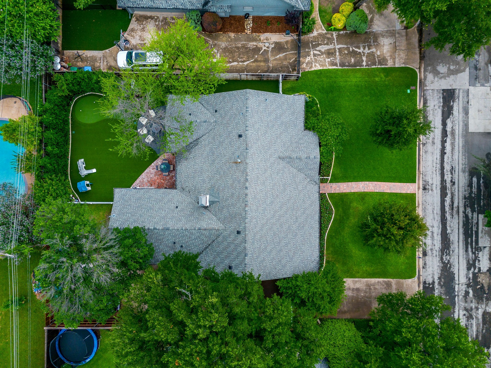 4208 Glenwood Drive
