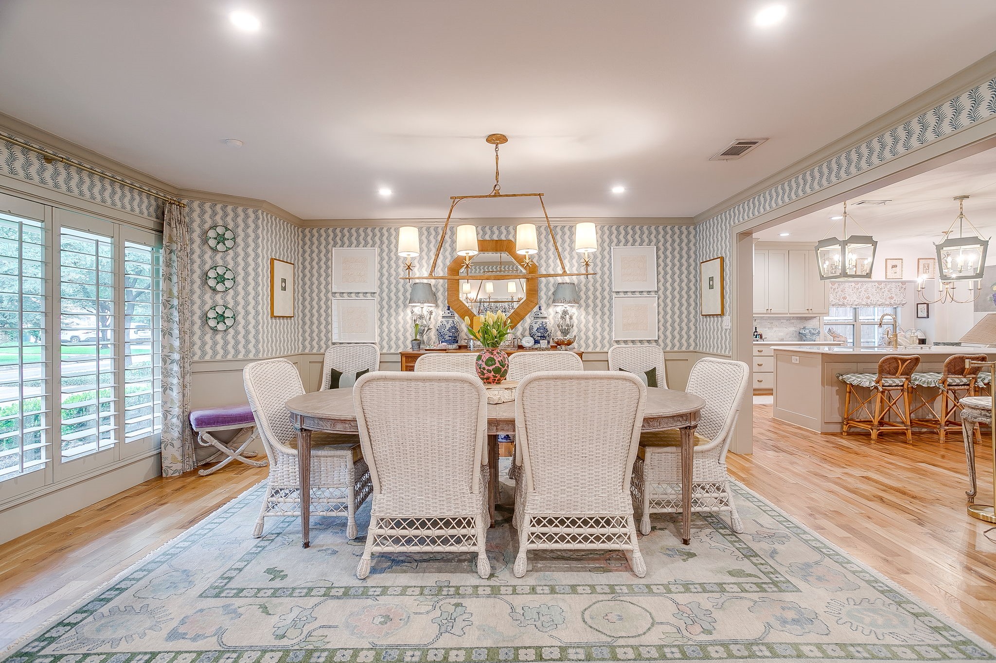 4208 Glenwood Drive