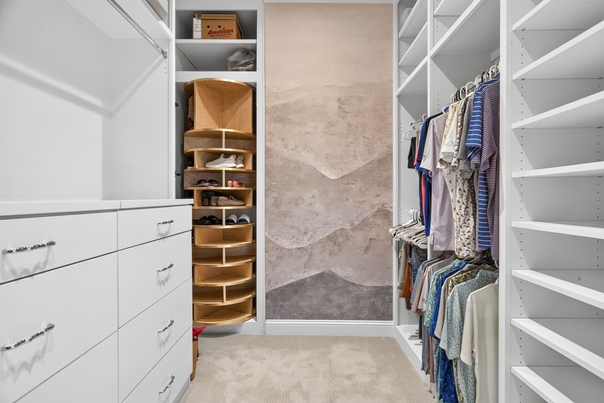 2832 Manorwood