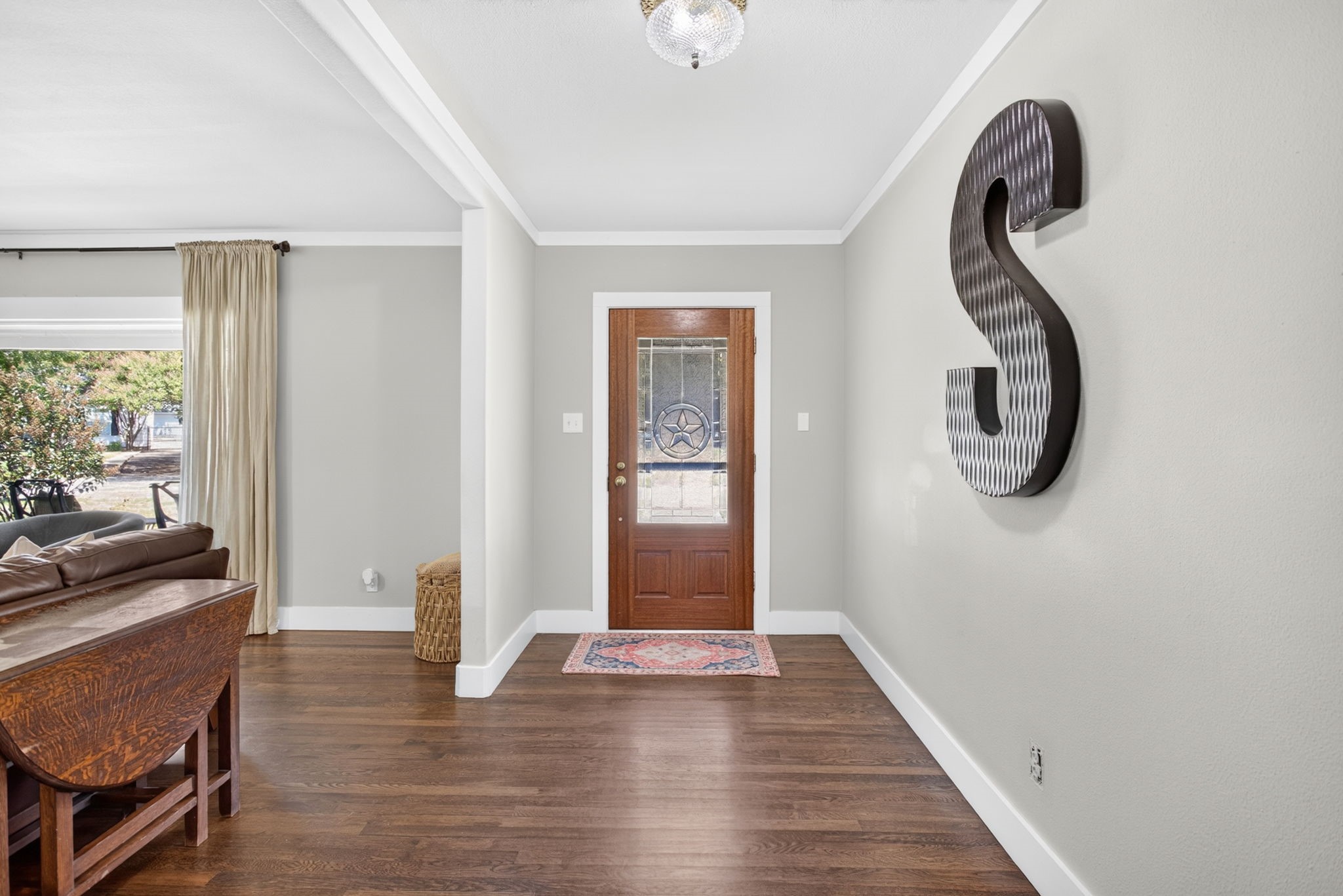 1709 Bluebonnet Drive