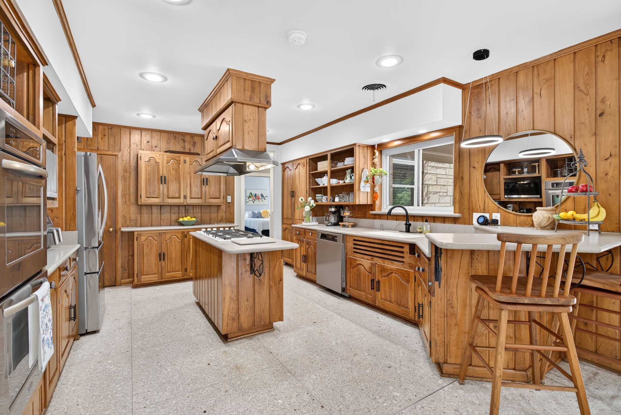 1709 Bluebonnet Drive