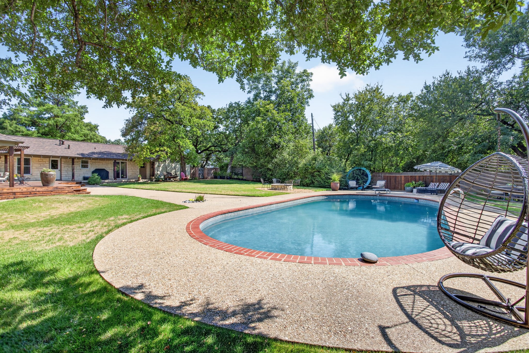 1709 Bluebonnet Drive