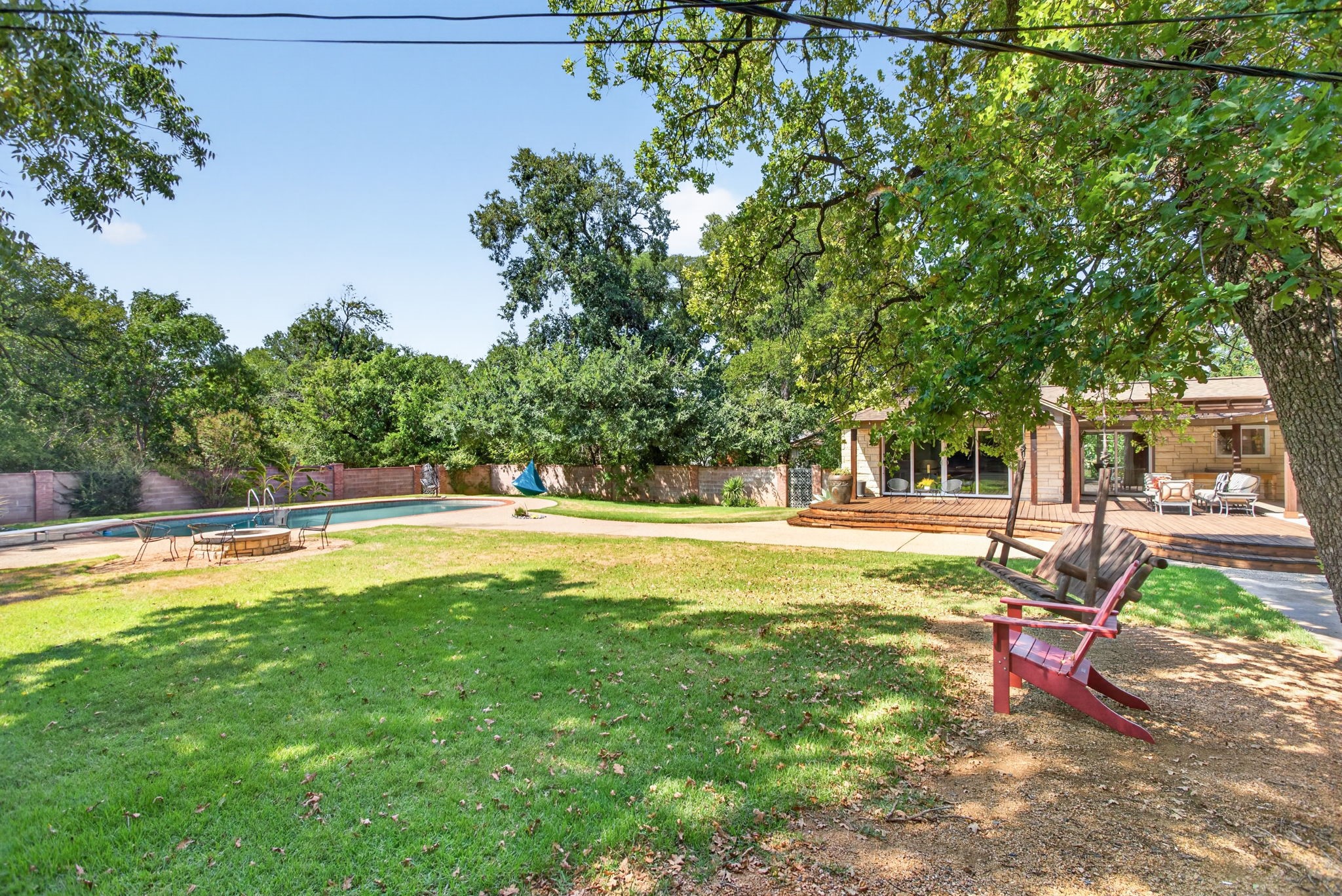 1709 Bluebonnet Drive