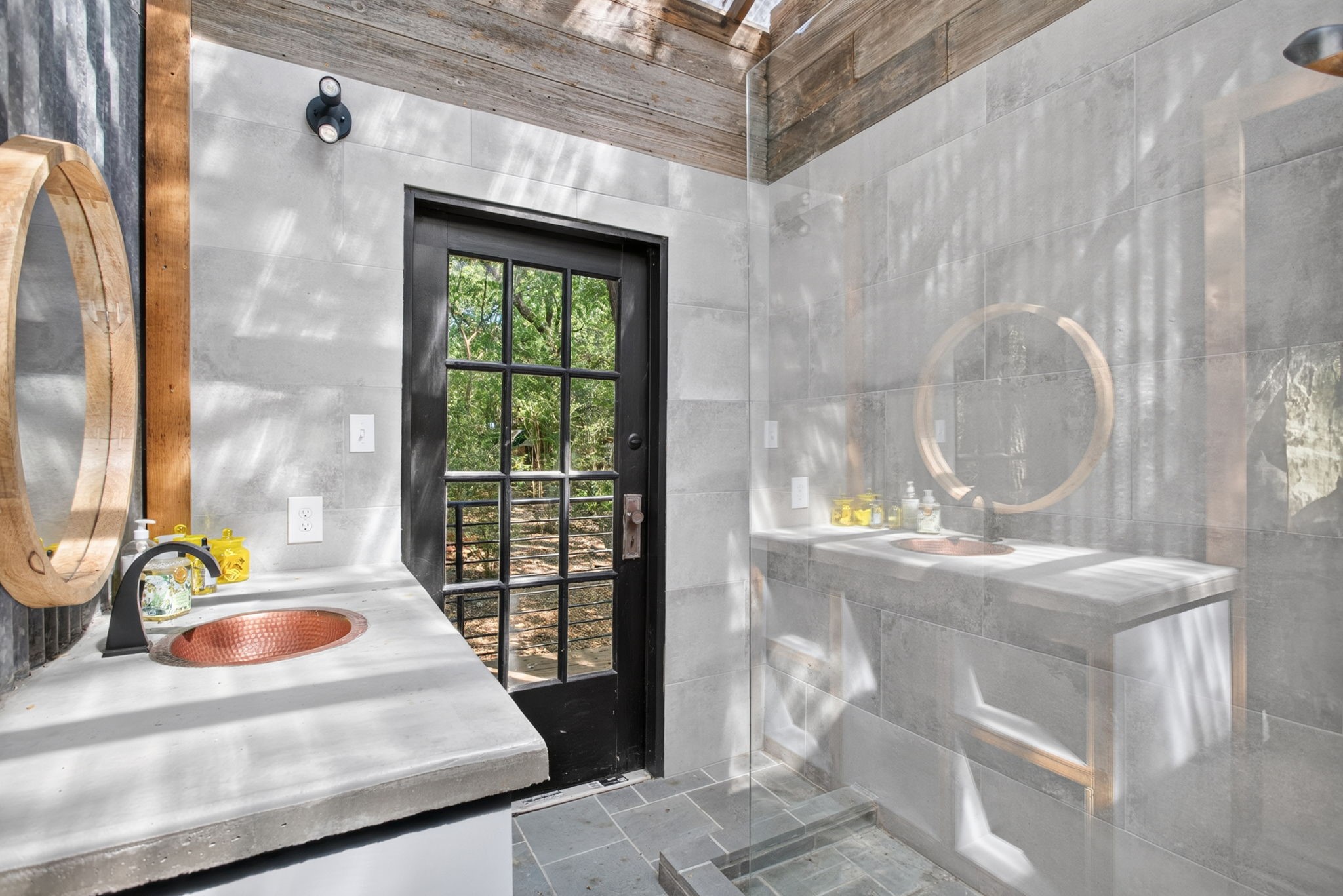 1709 Bluebonnet Drive