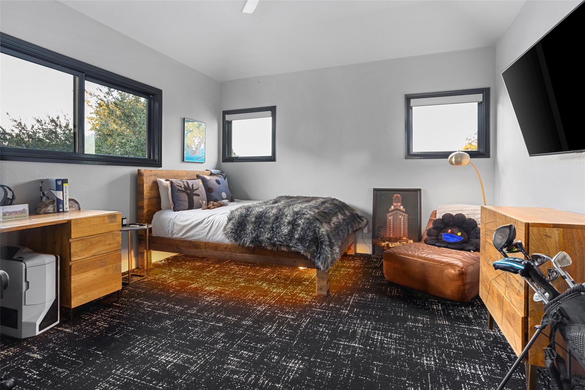2413 Lofton Terrace
