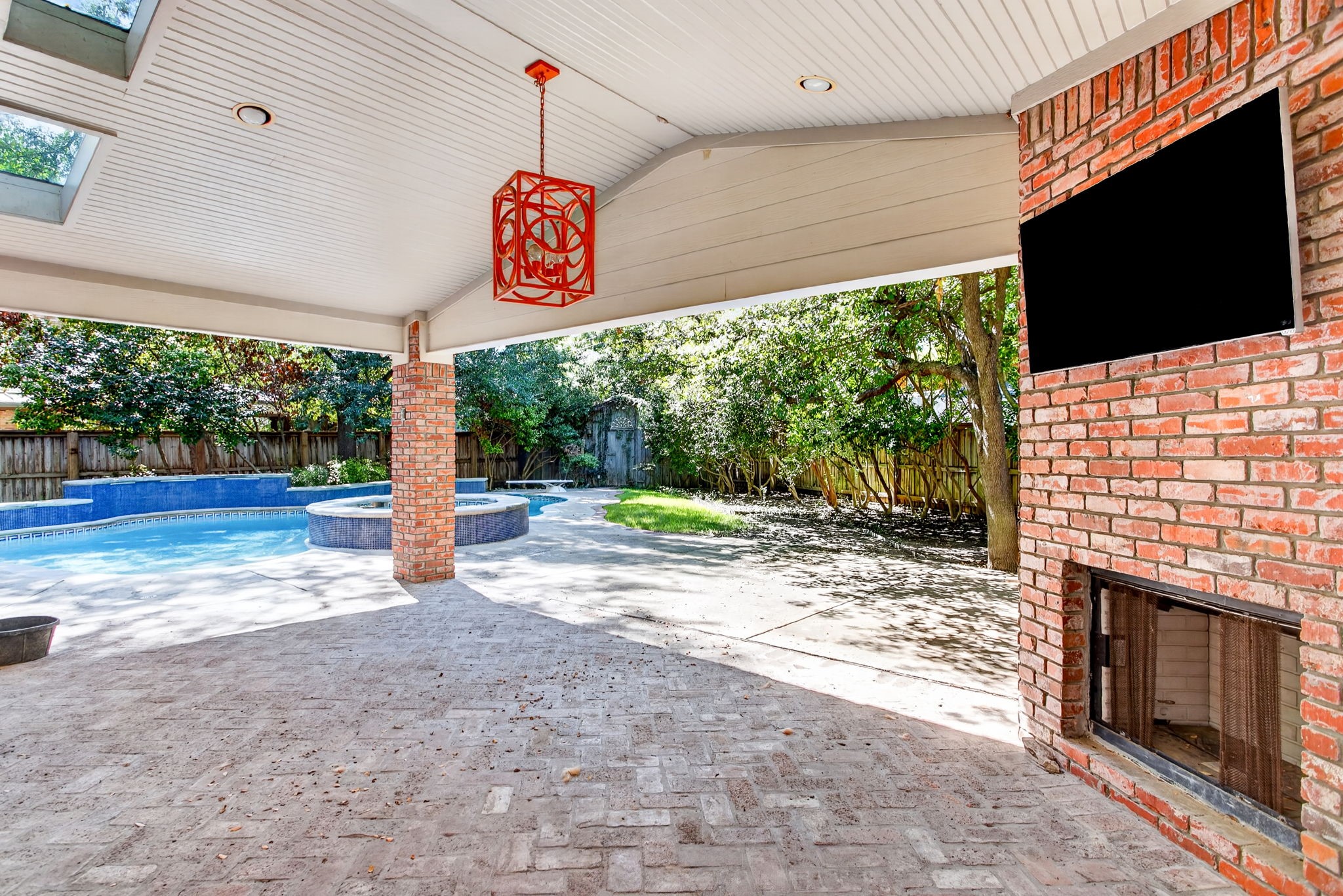 3804 Overton Park Drive W