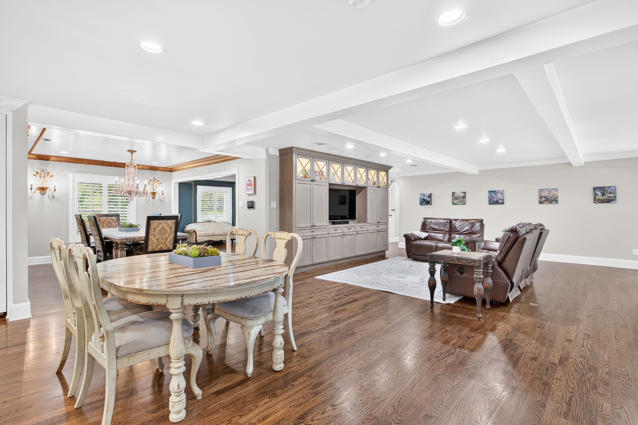 3804 Overton Park Drive W