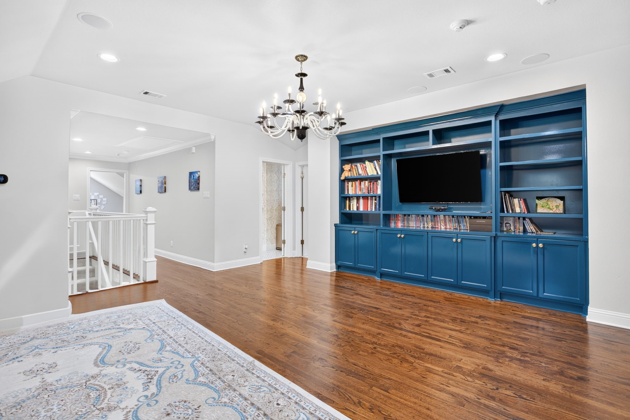 3804 Overton Park Drive W