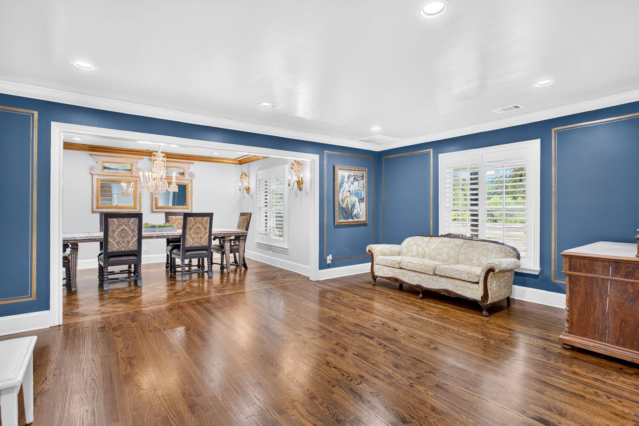 3804 Overton Park Drive W