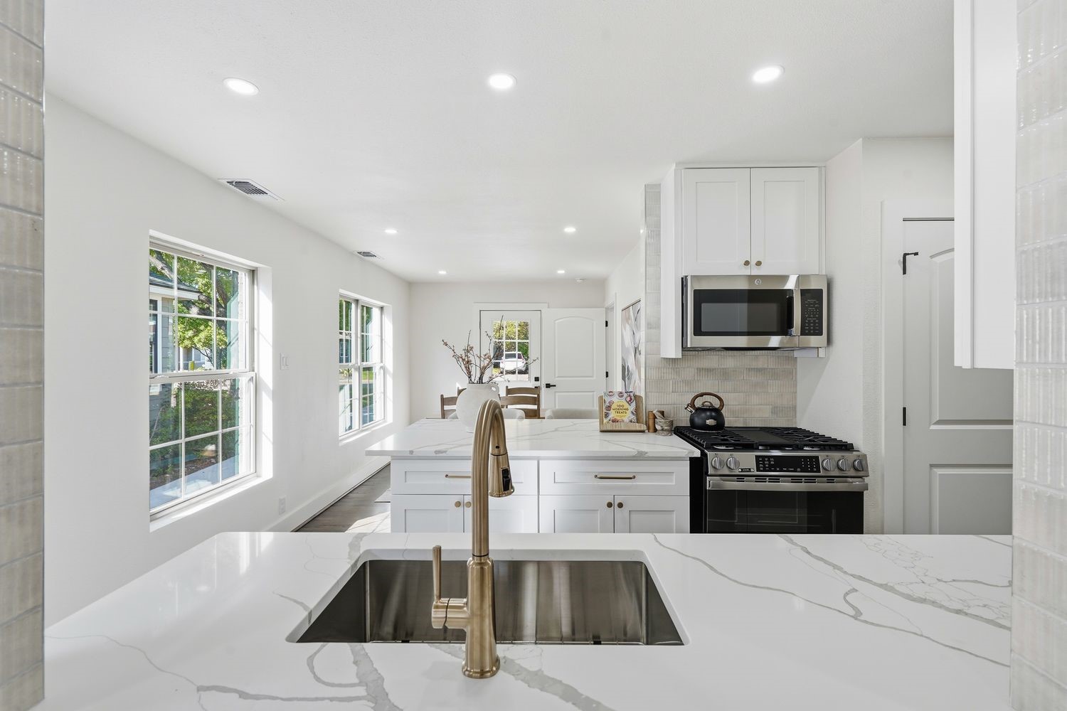 1717 Virginia Place