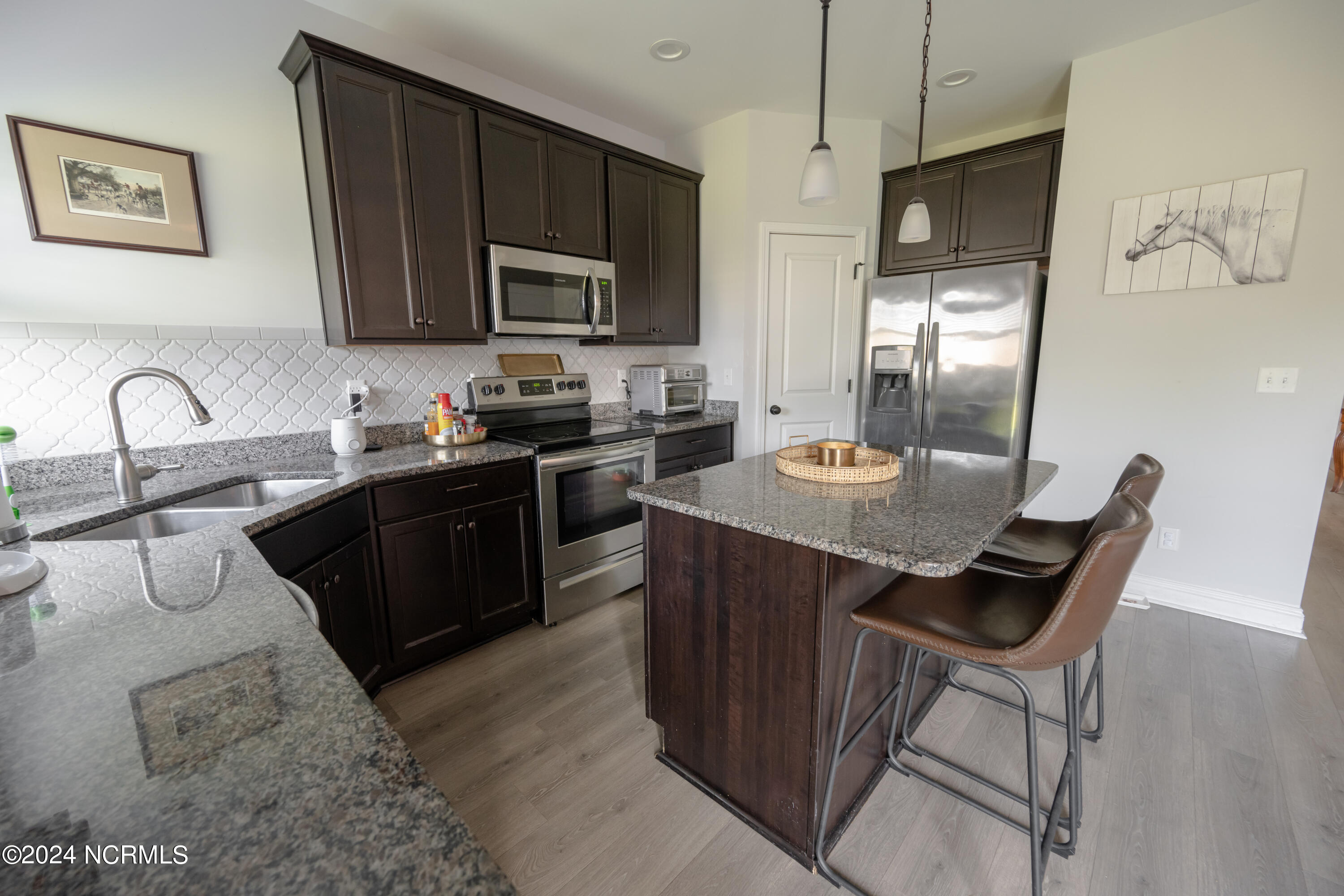 4669 Runaway Bay Lane