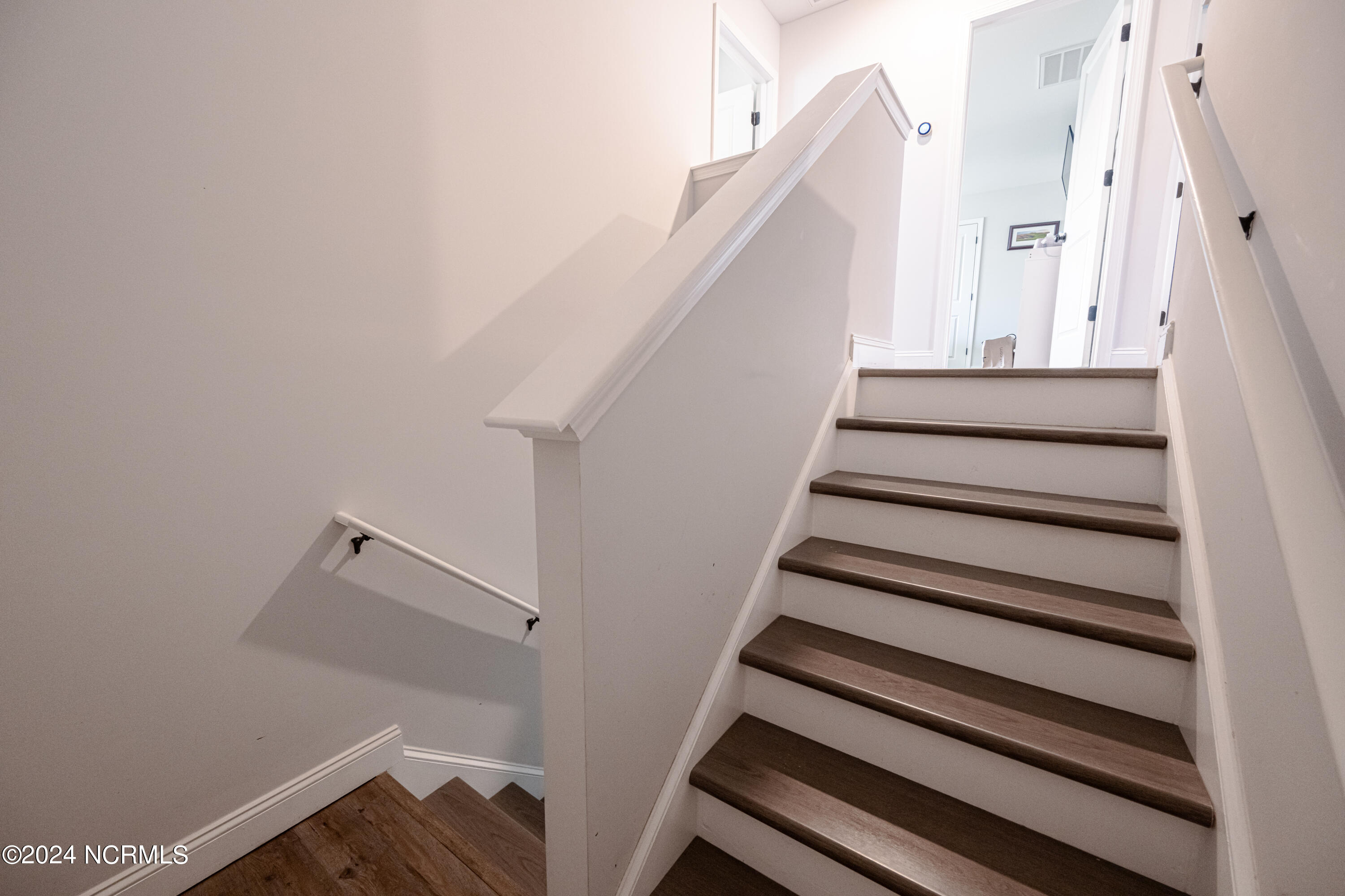 4669 Runaway Bay Lane