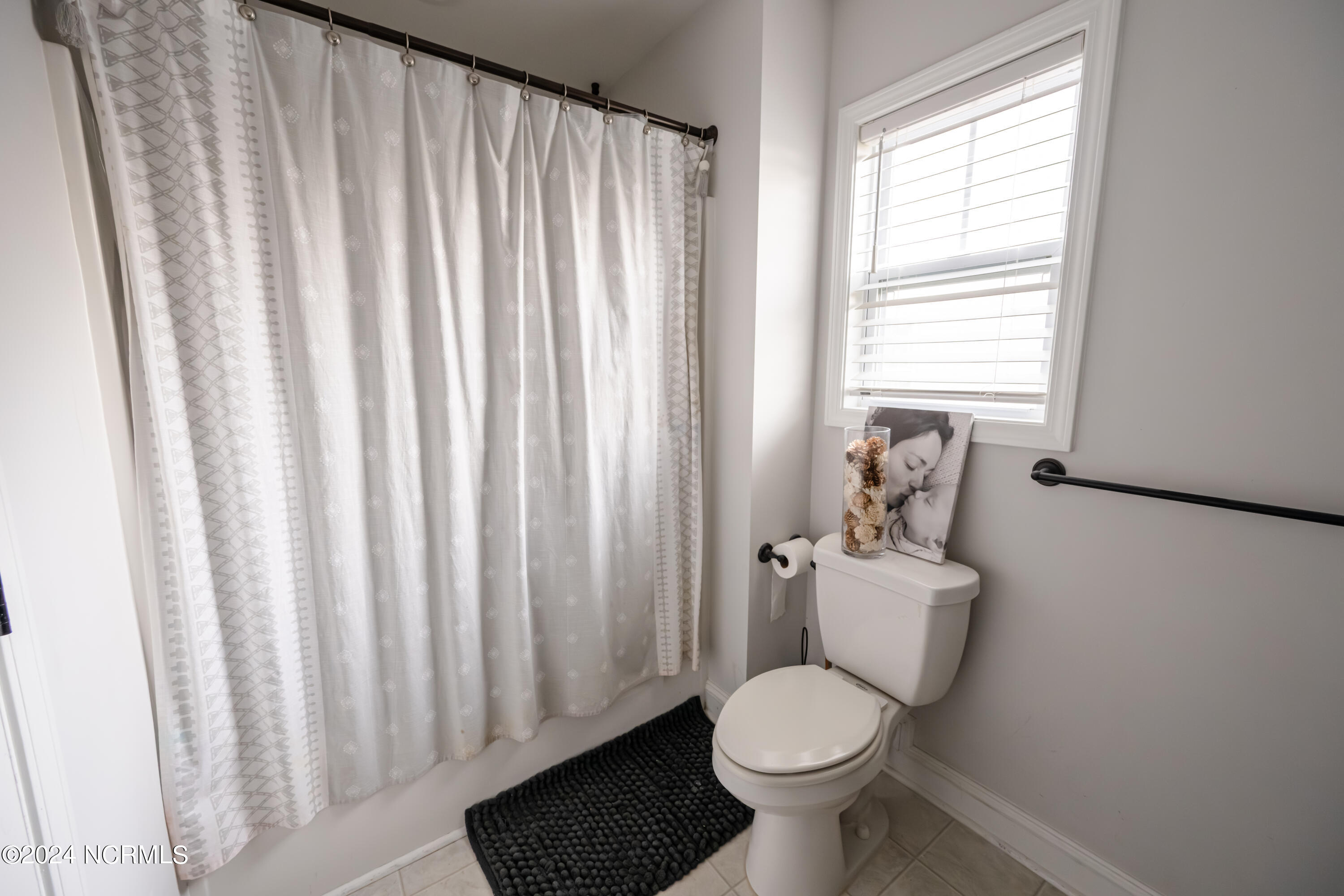 4669 Runaway Bay Lane