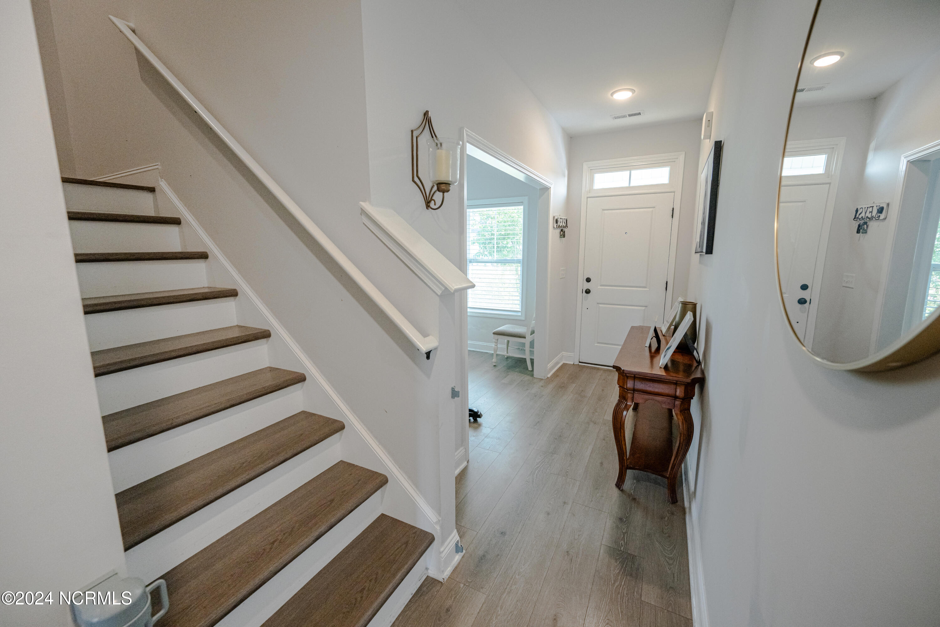 4669 Runaway Bay Lane