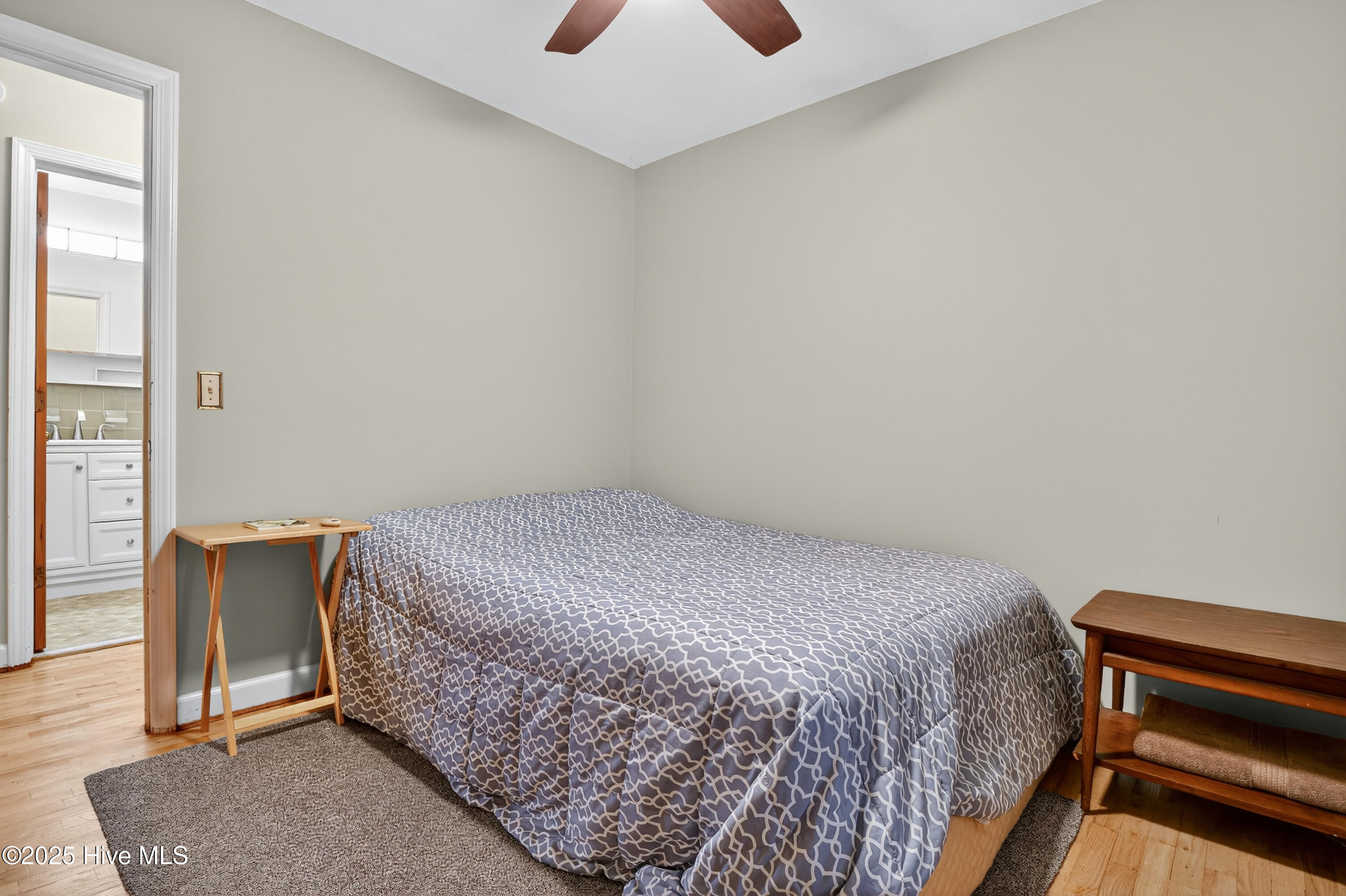 5005 Lord Byron Road