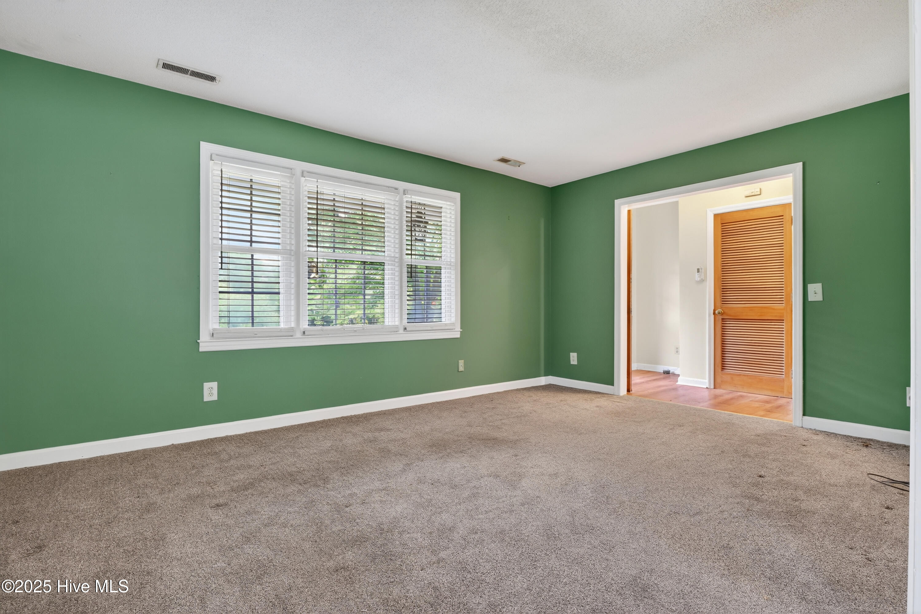 5005 Lord Byron Road