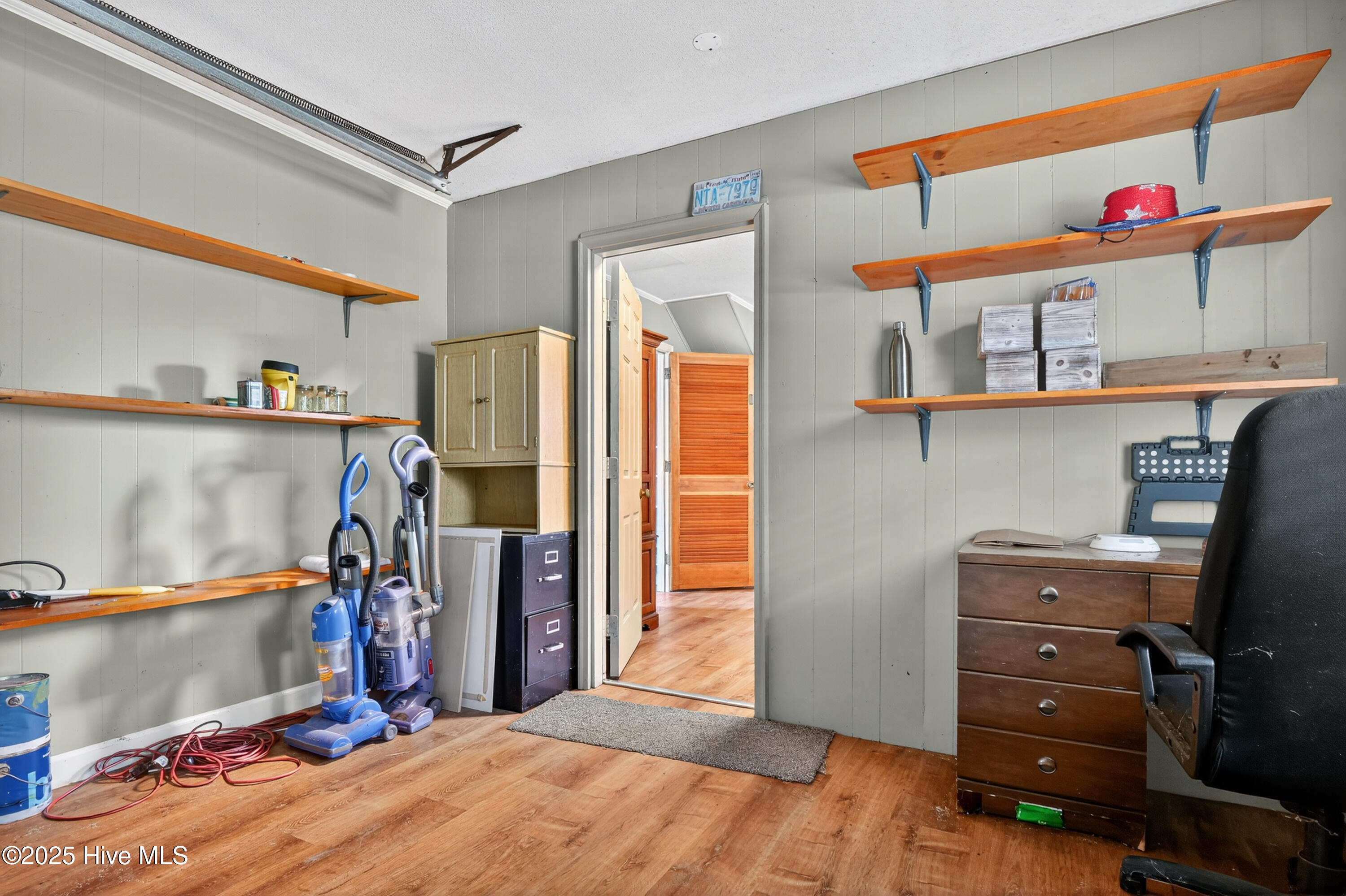 5005 Lord Byron Road