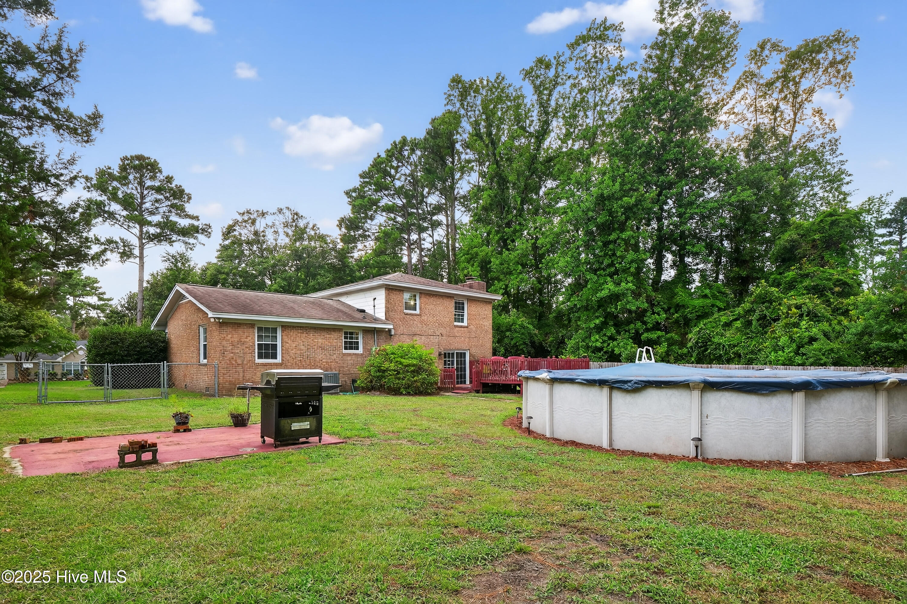 5005 Lord Byron Road