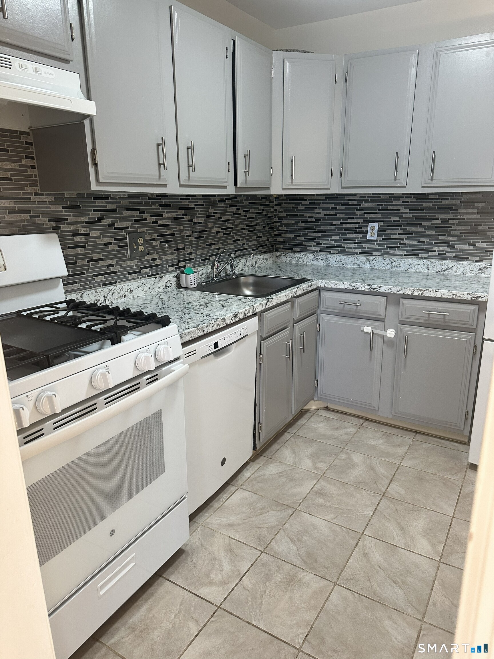 50 Greenhouse Road 33D