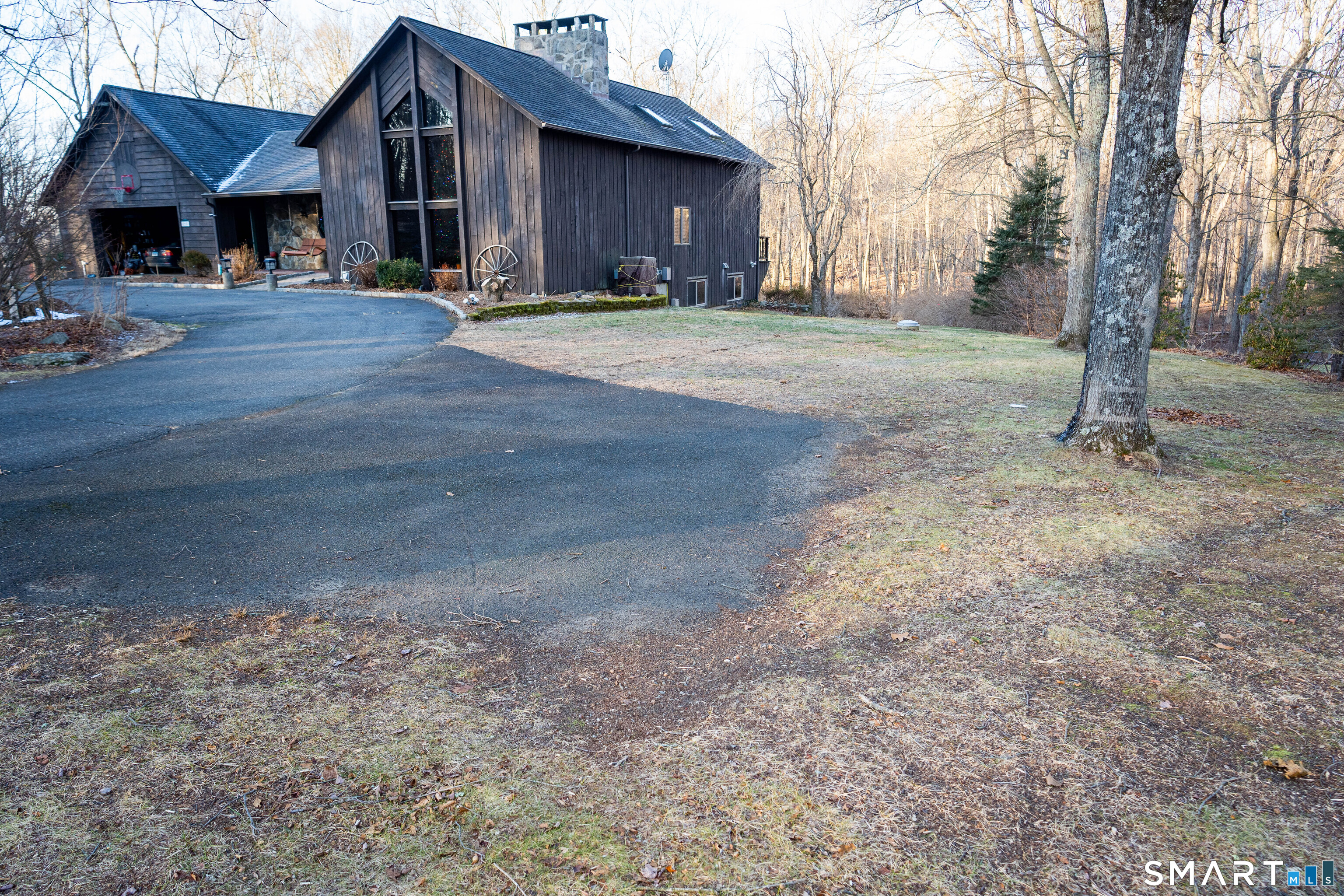 215 Old Newtown Road