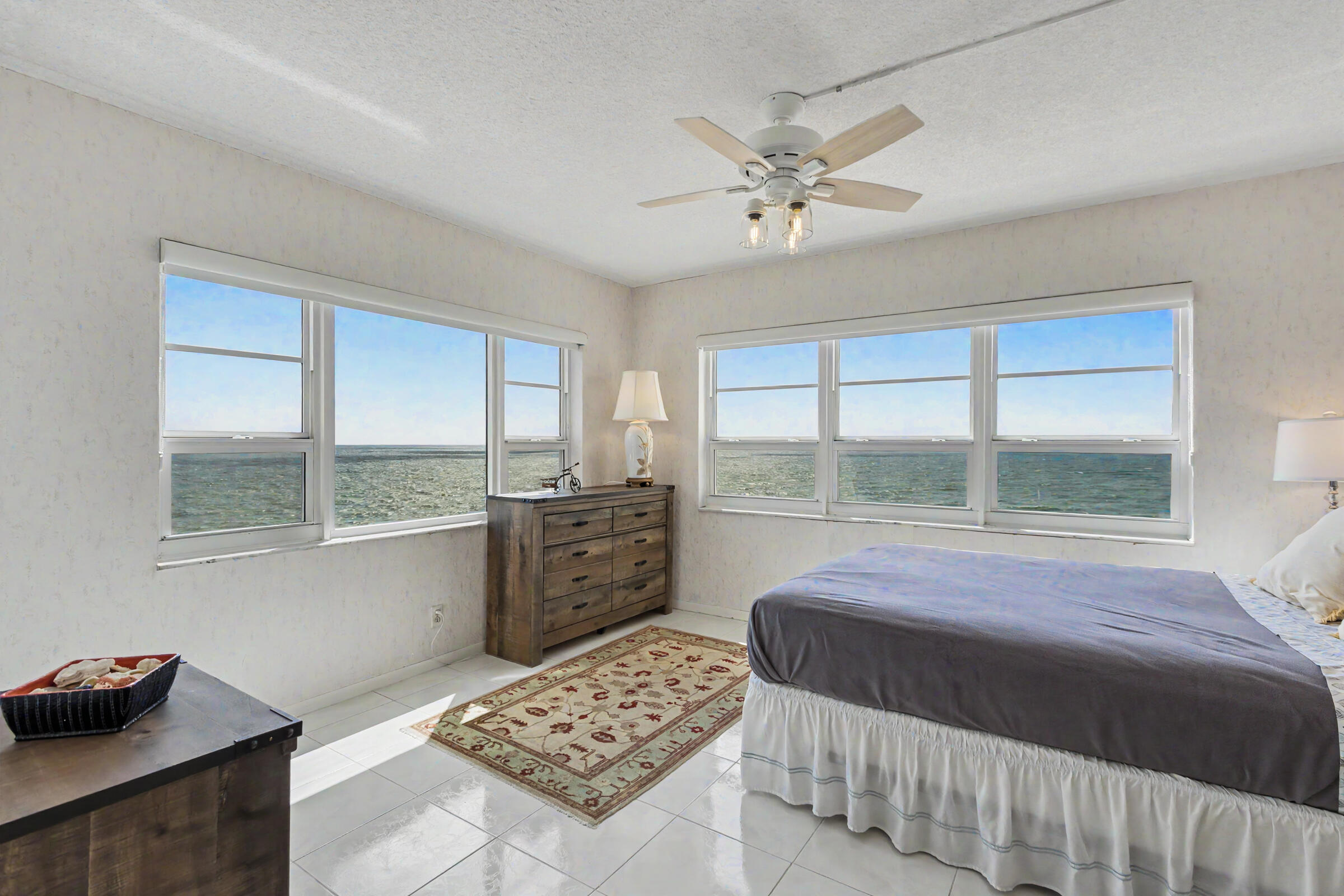 6000 N Ocean Boulevard 7b, Lauderdale-By-The-Sea Unit: 7b