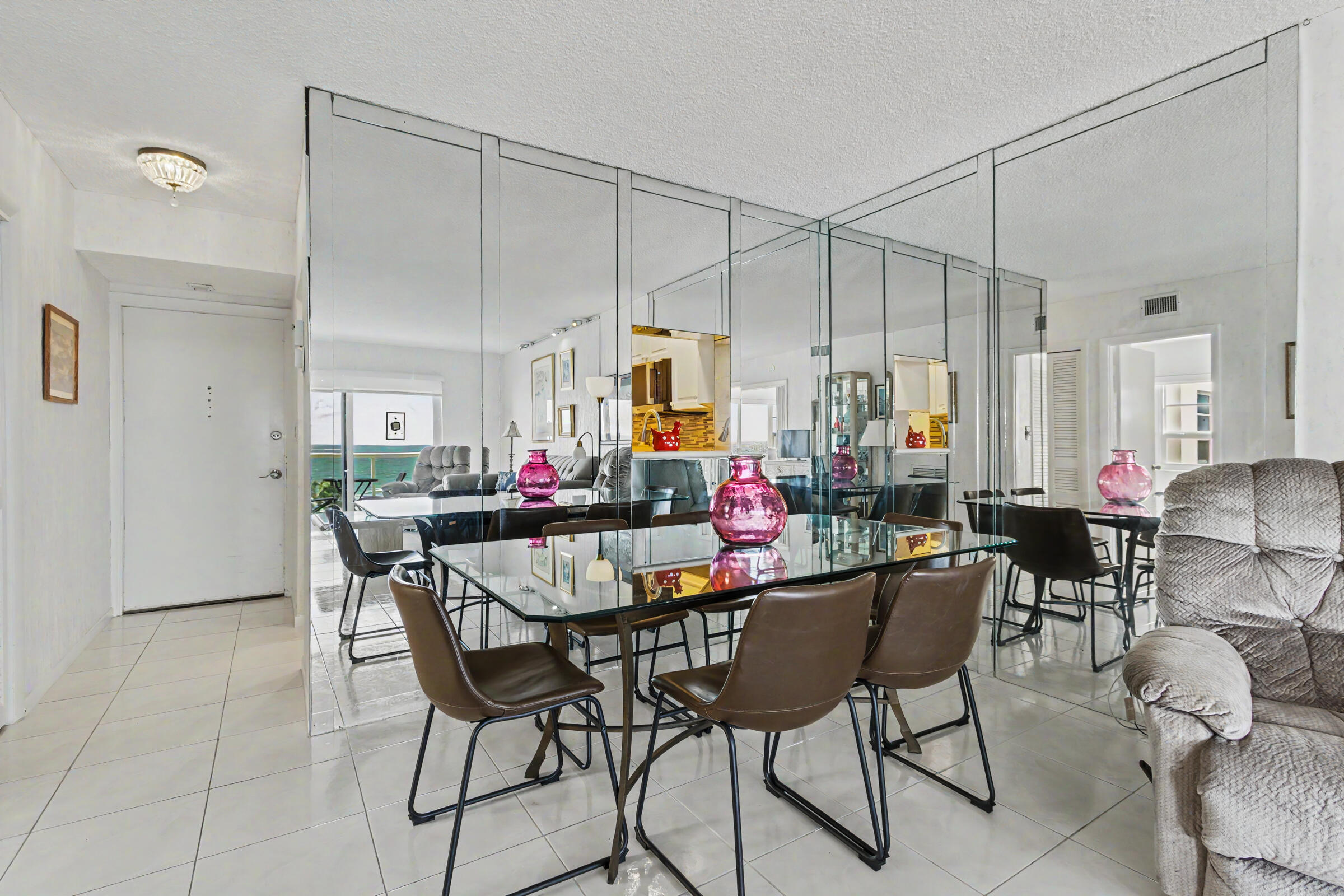 6000 N Ocean Boulevard 7b, Lauderdale-By-The-Sea Unit: 7b