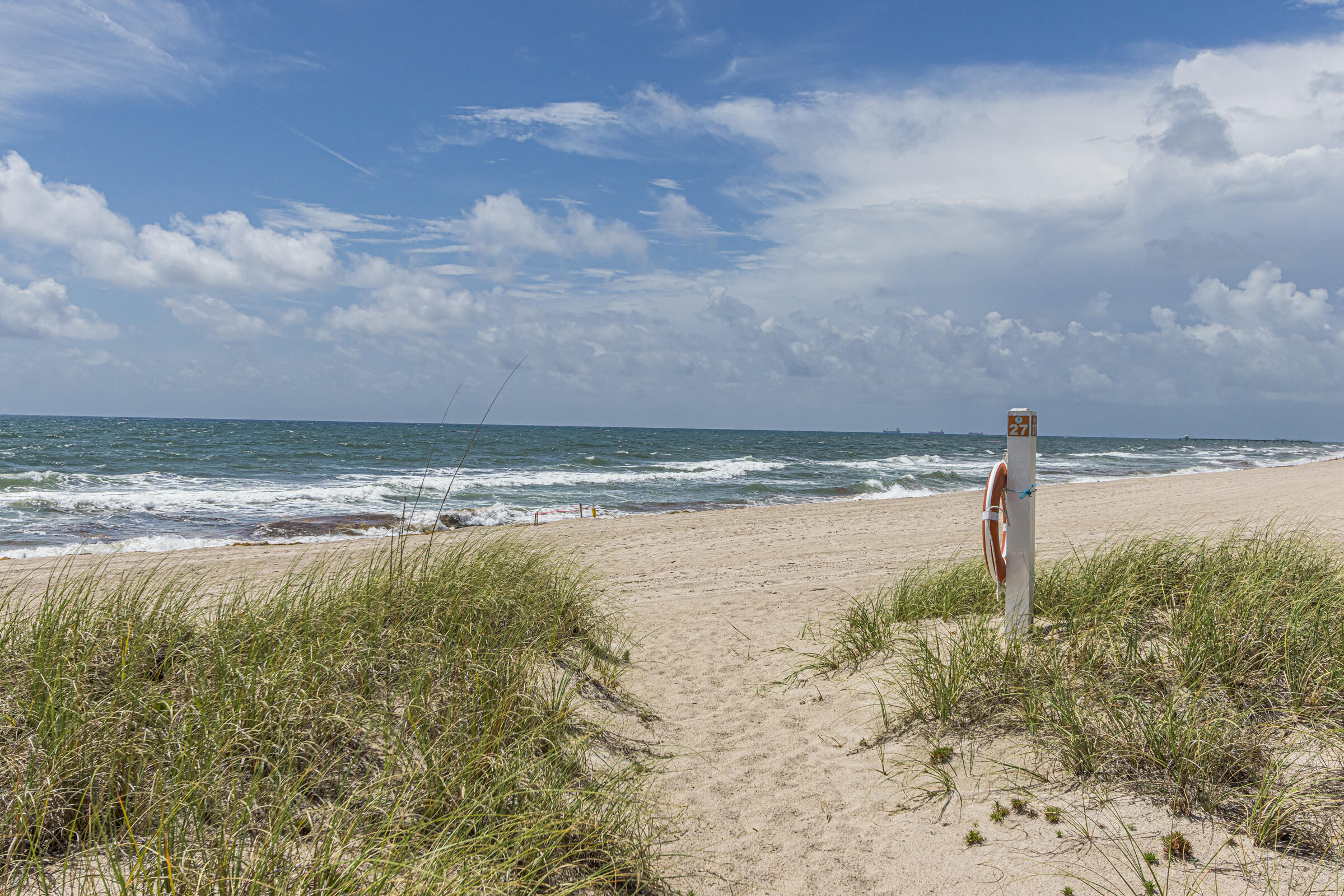 6000 N Ocean Boulevard 7b, Lauderdale-By-The-Sea Unit: 7b