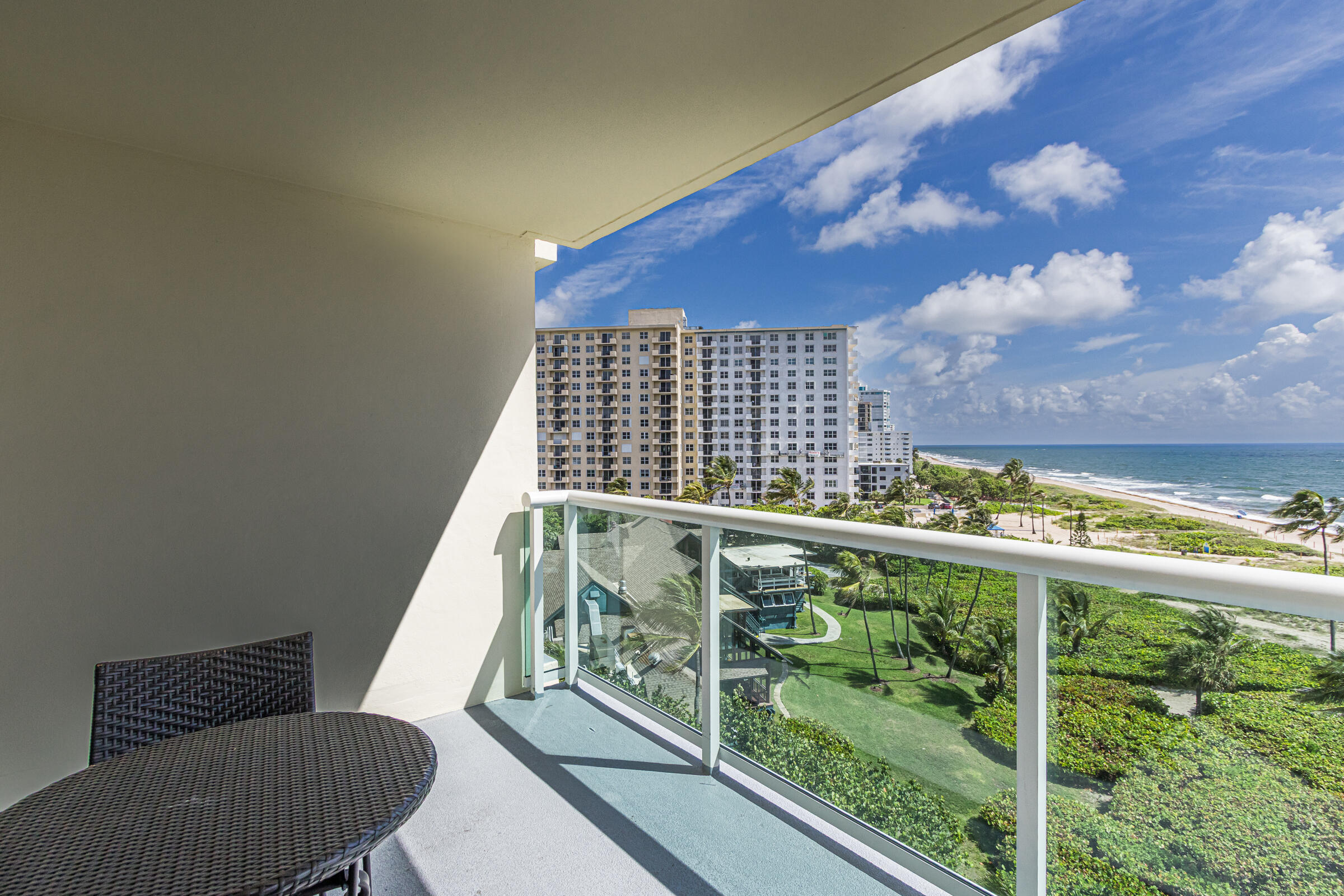 6000 N Ocean Boulevard 7b, Lauderdale-By-The-Sea Unit: 7b