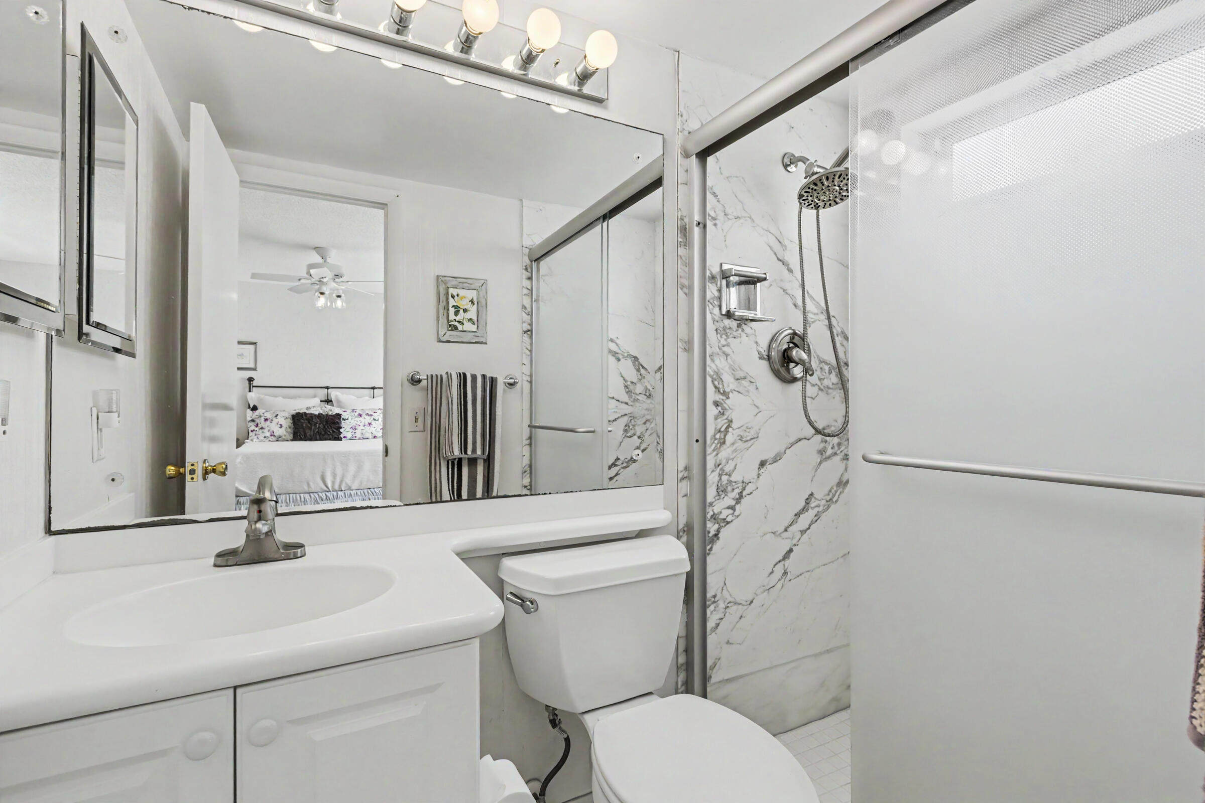 6000 N Ocean Boulevard 7b, Lauderdale-By-The-Sea Unit: 7b