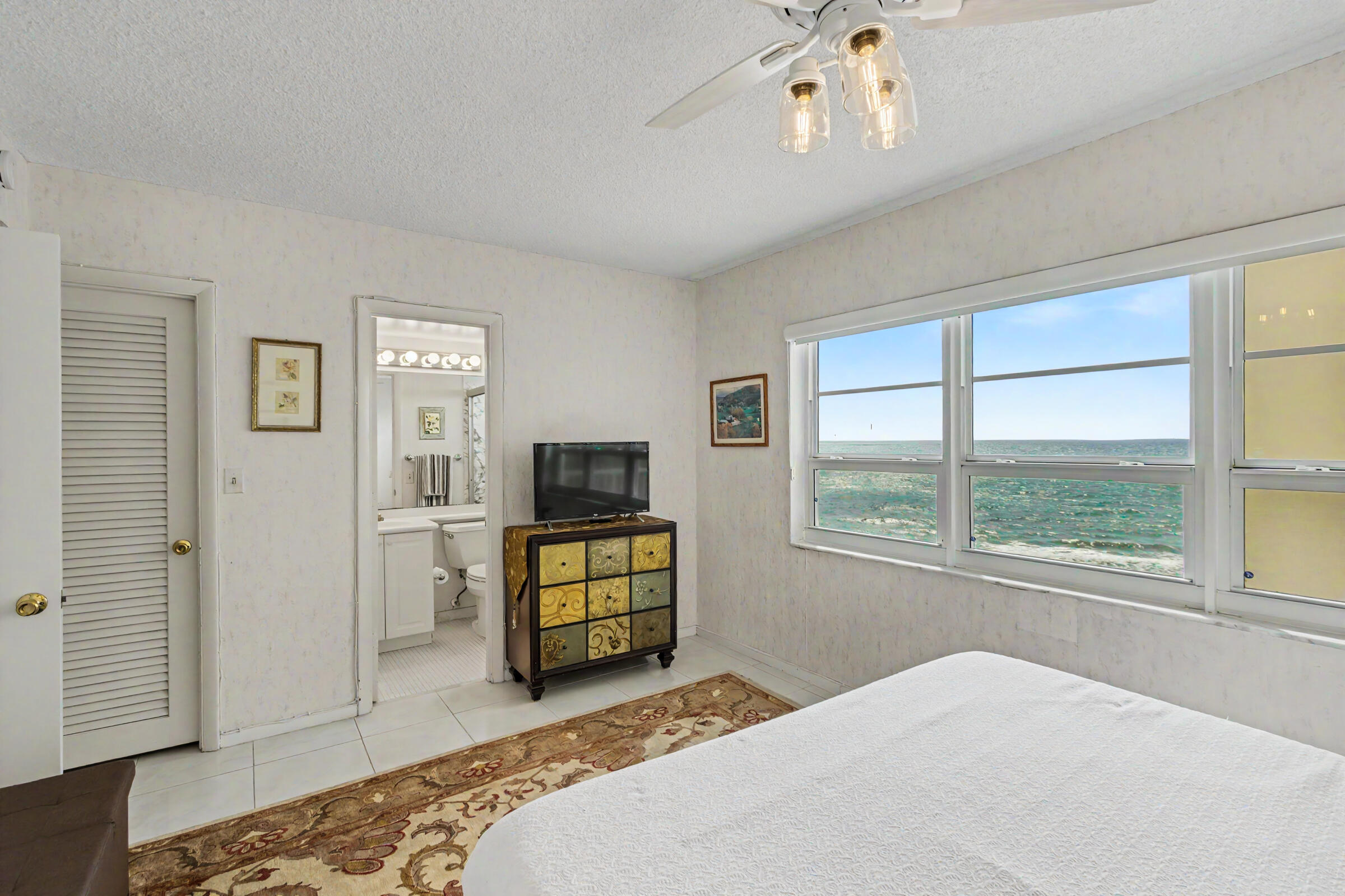 6000 N Ocean Boulevard 7b, Lauderdale-By-The-Sea Unit: 7b